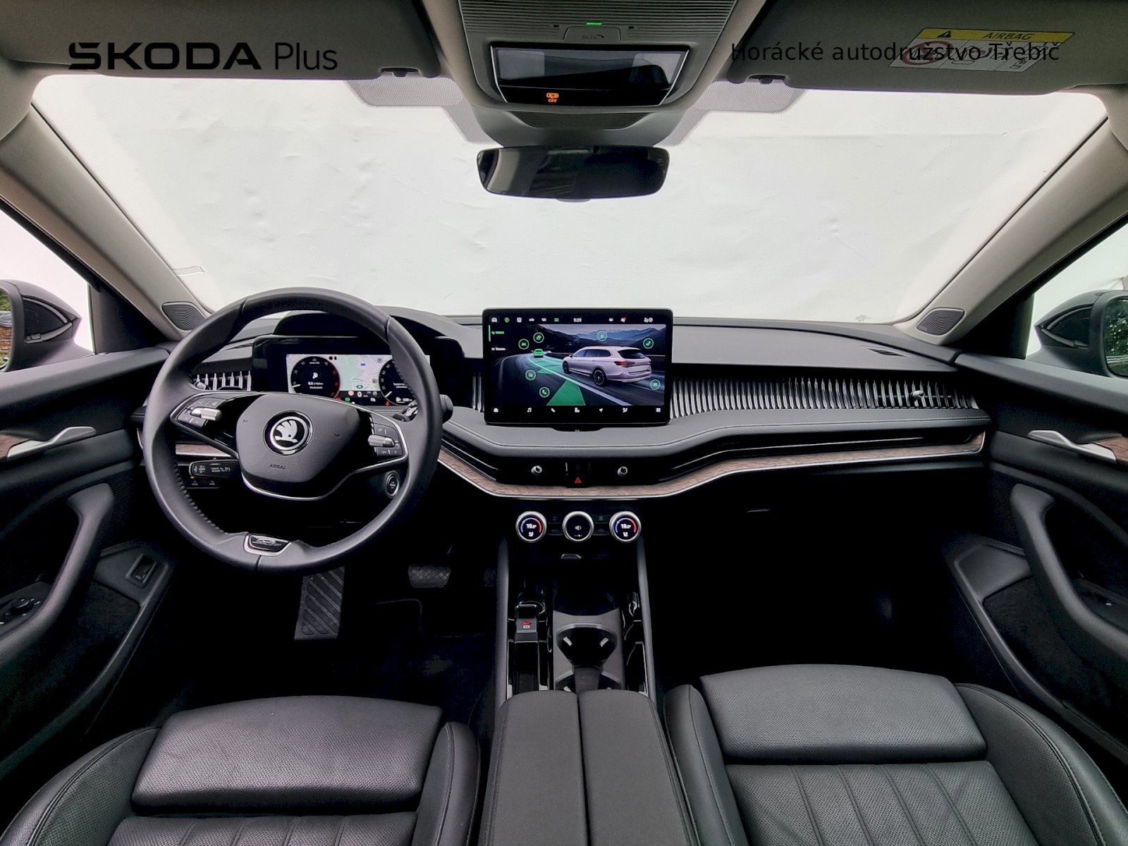 Škoda Superb, L&K 2.0TDI 110kW DSG Combi - fotka 5