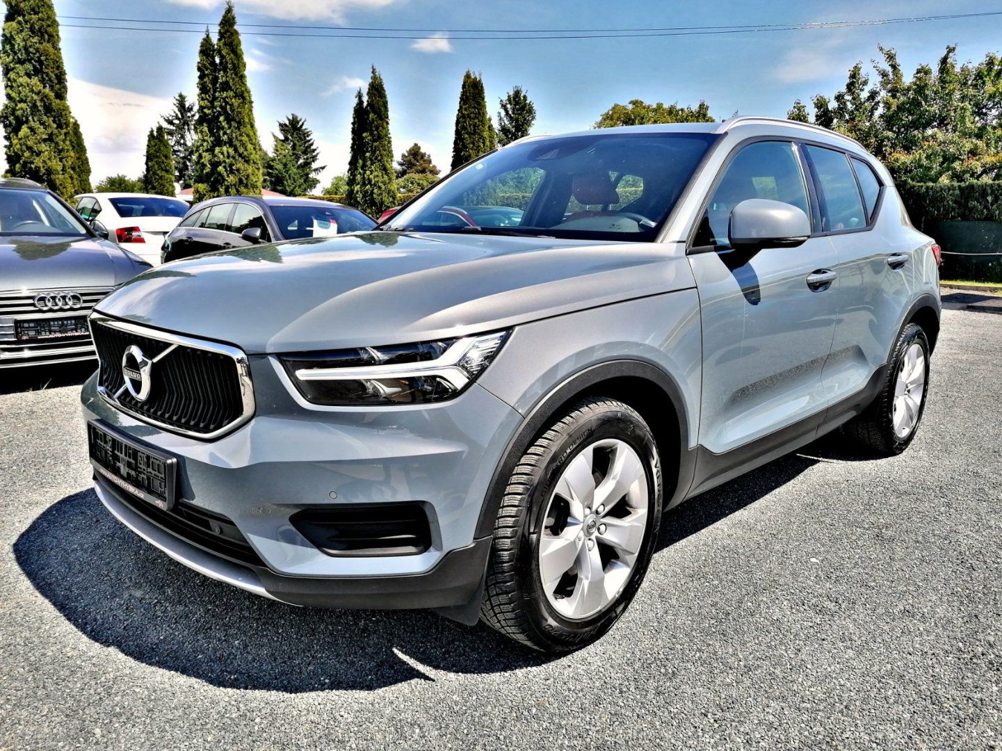 Volvo XC40, 2.0 D4 AWD*A/T*KŮŽE*BLIS - fotka 3