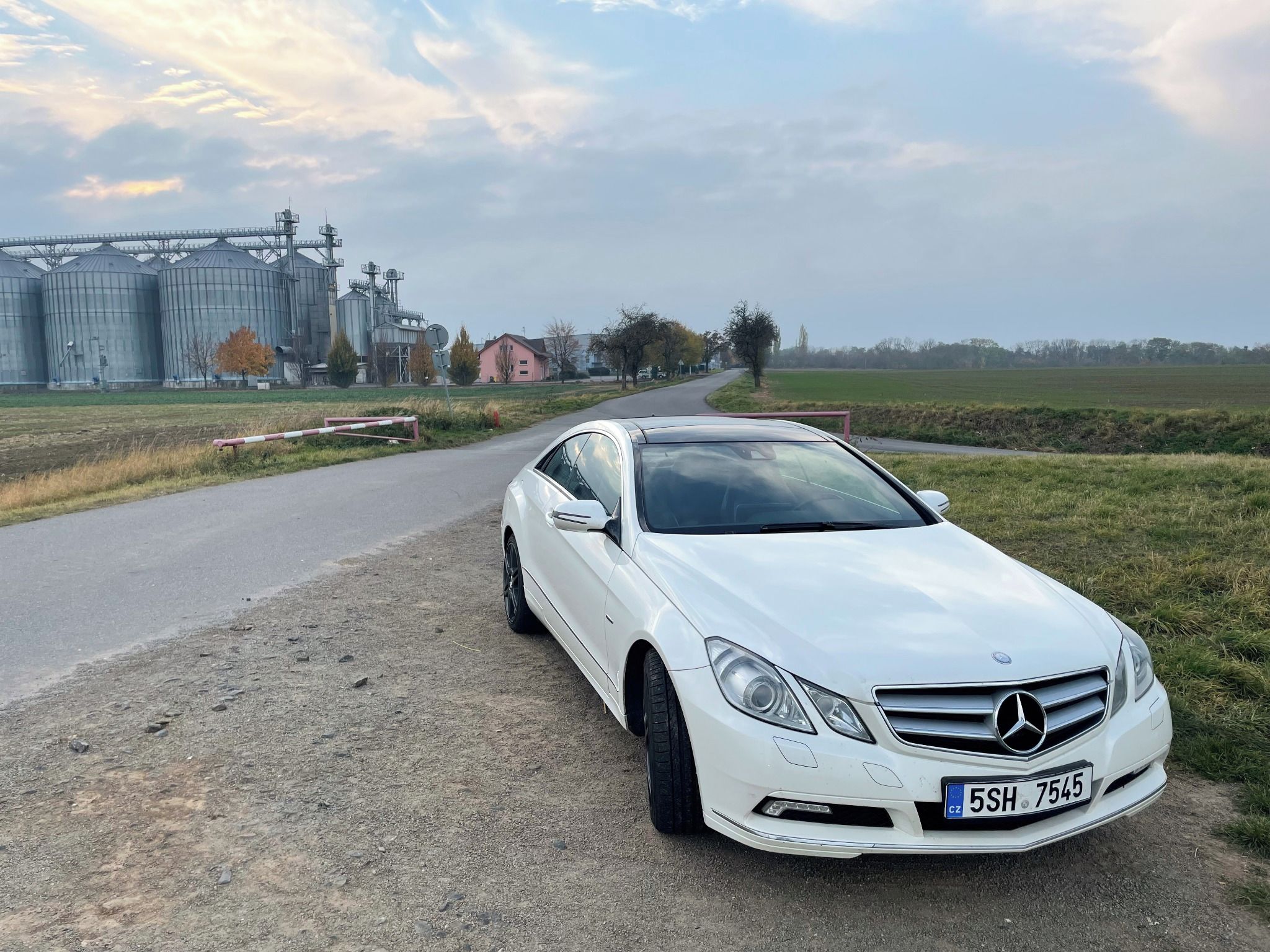Mercedes-Benz Třídy E, 2.2CDi  E250 cupe