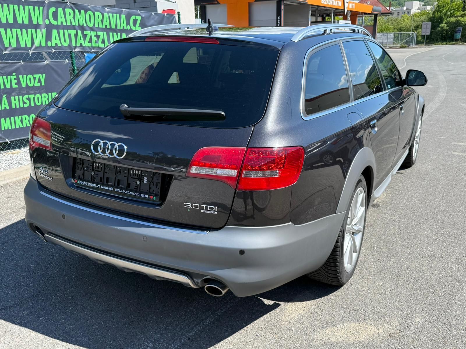 Audi A6, ALLROAD 3,0 TDI QUATTRO - NAVI - fotka 4