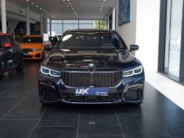 750i xDrive Sedan