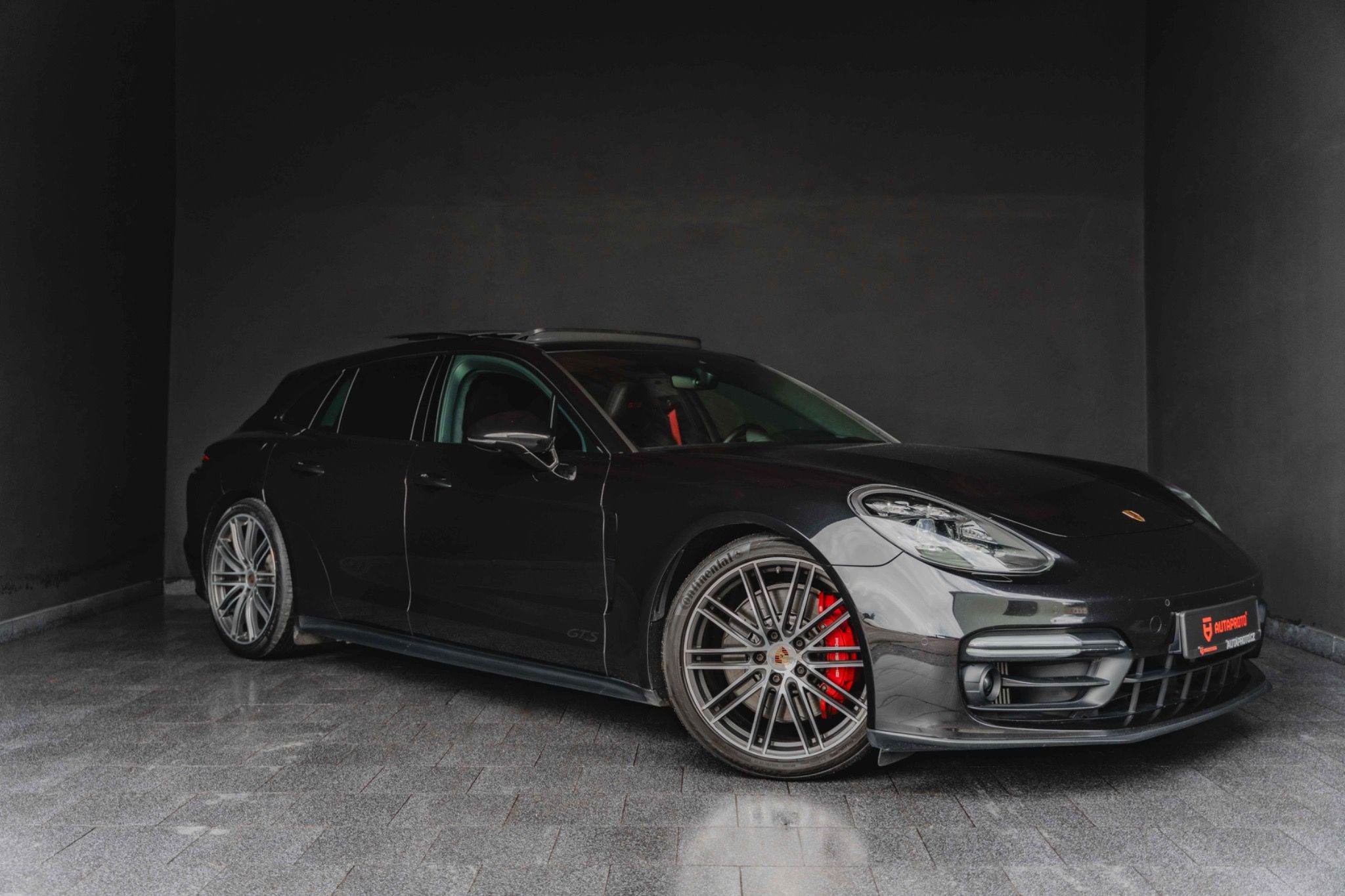 Porsche Panamera, ST-GTS-APP 12.26-Tažné-8xALU - fotka 3
