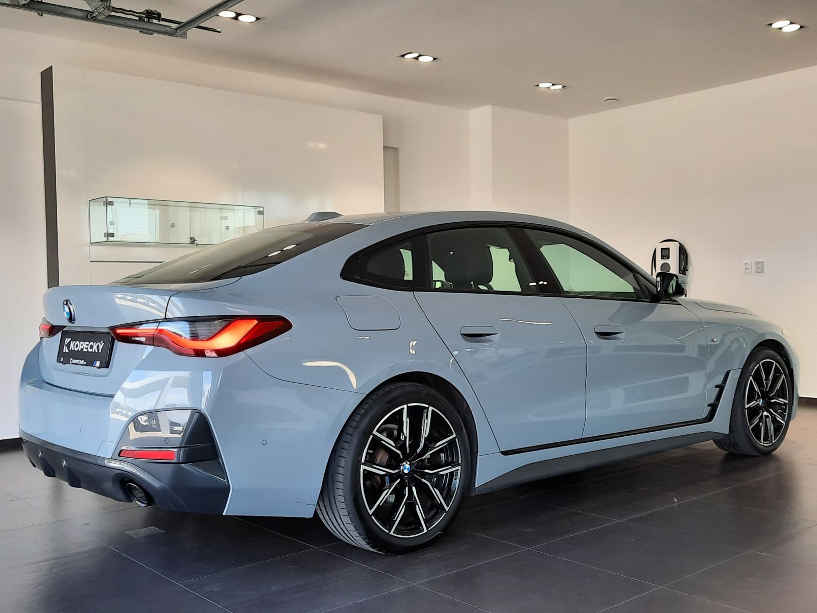 BMW Řada 4, 420d xDrive M Sport Gran Coupé - fotka 6