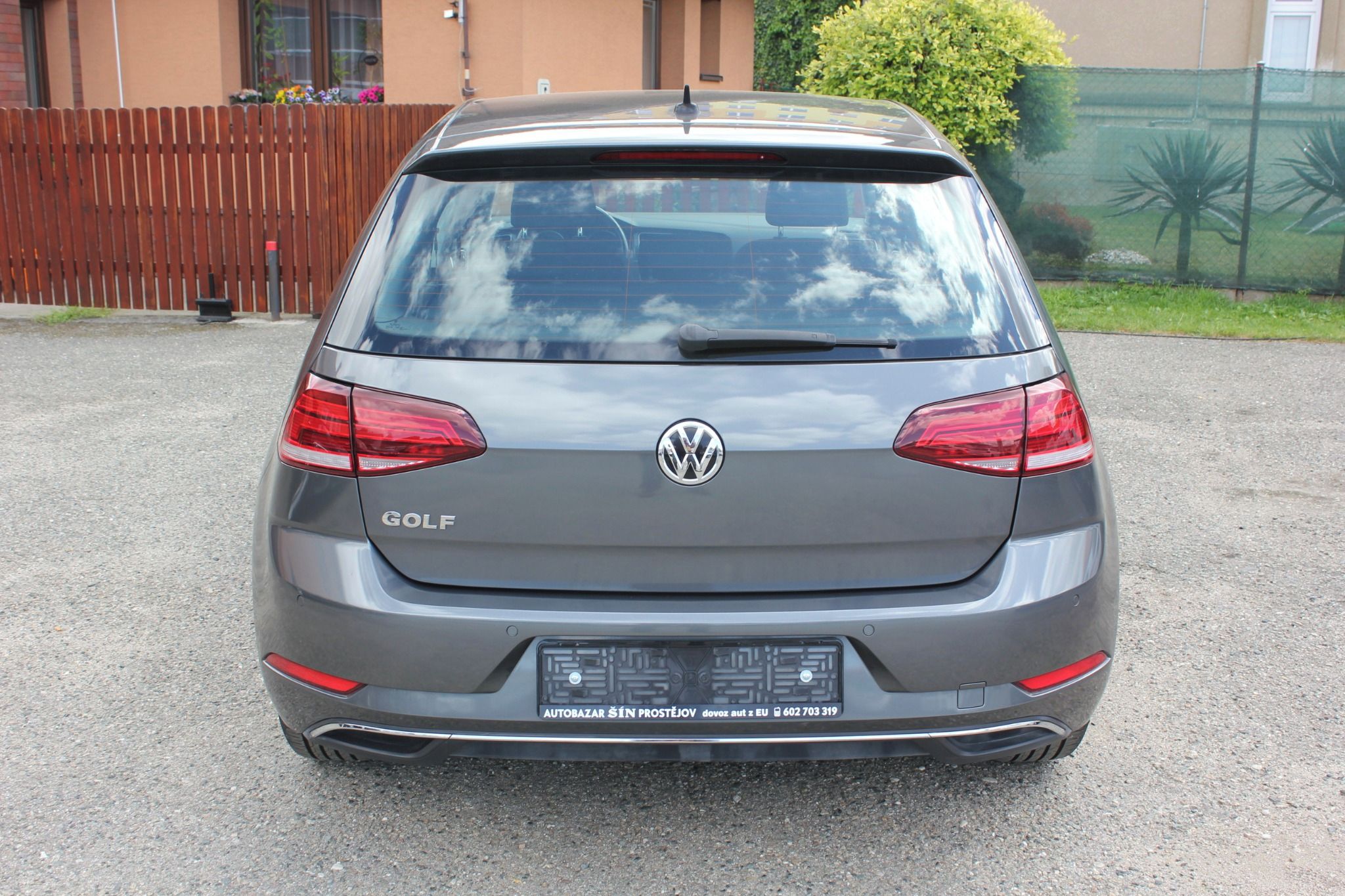 Volkswagen Golf, 2.0 TDI, DSG, 110kW, servis!! - fotka 6