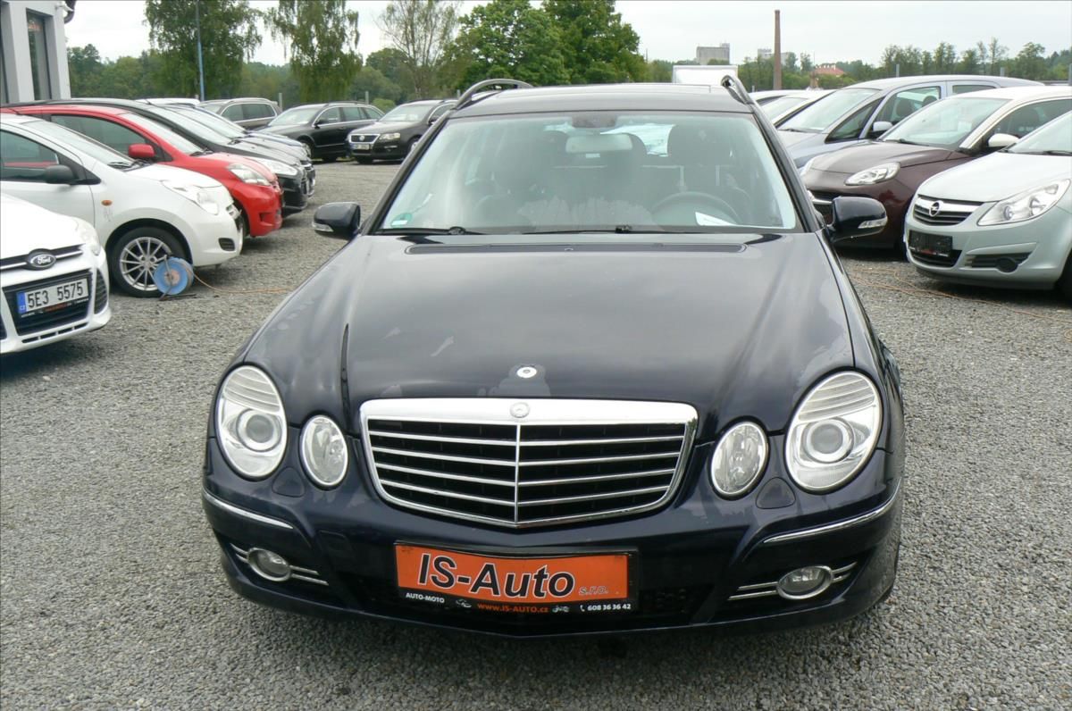 Mercedes-Benz Třídy E, 1,8 200K COMBI - fotka 2