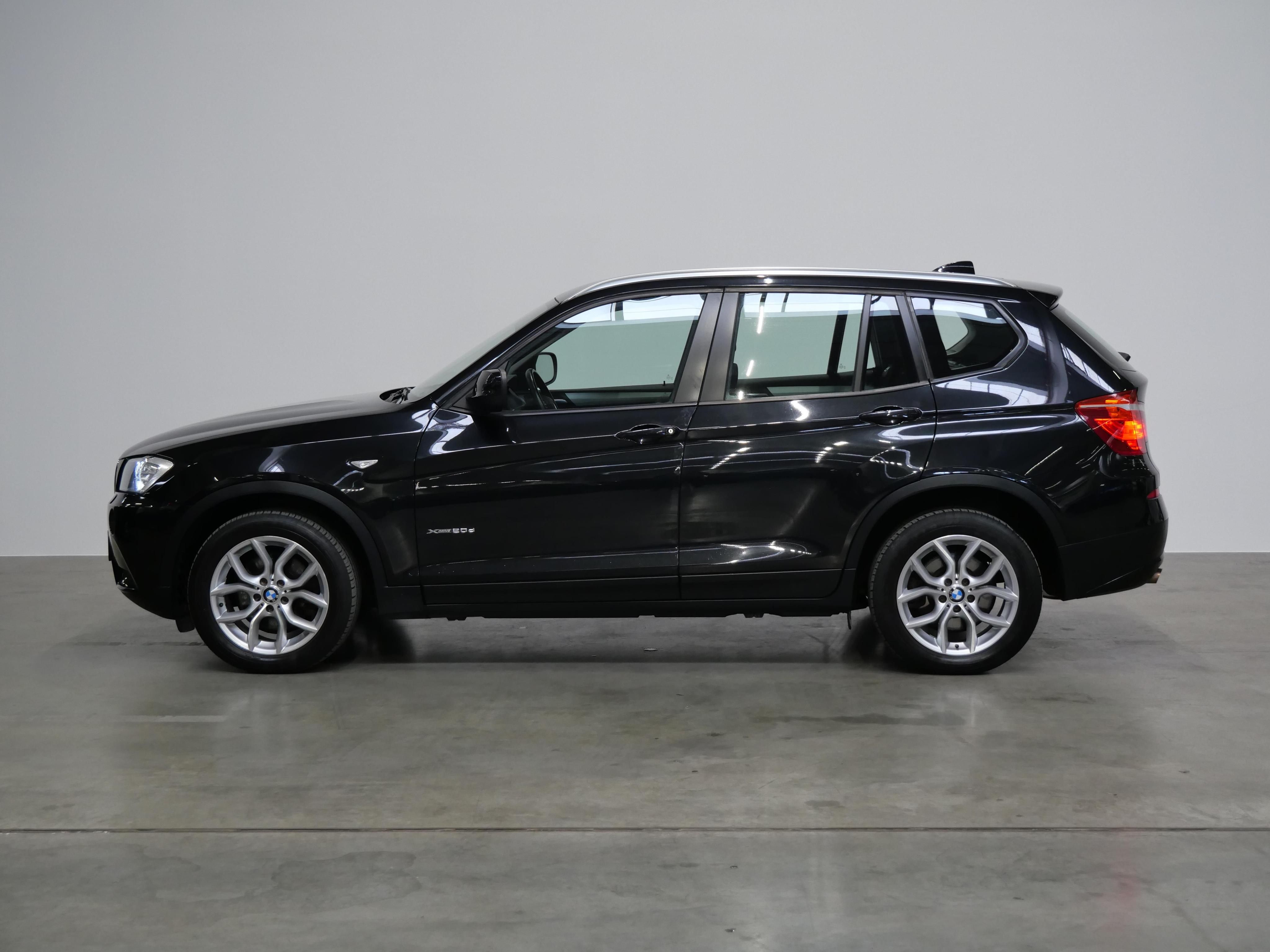 BMW X3, 2.0D 135 kW xDrive - fotka 3