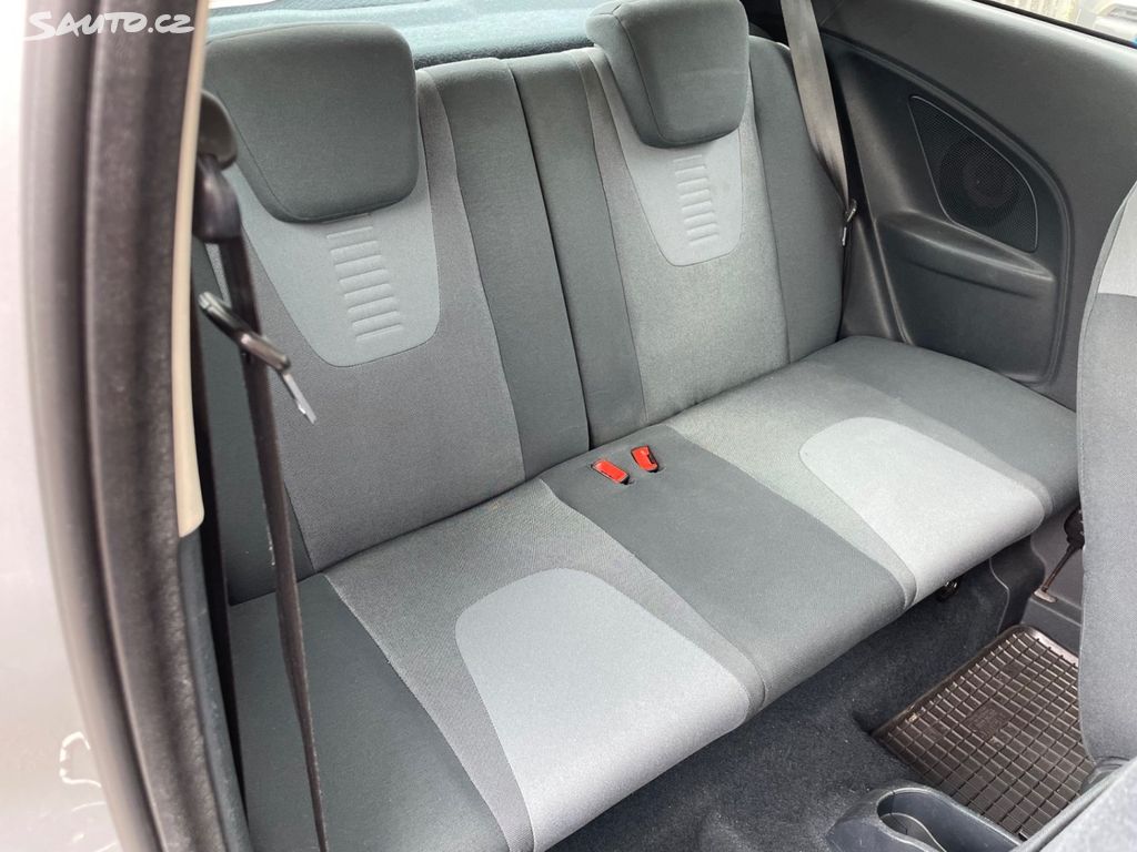 Ford Ka, 1,2 51kW, SERVISKA, KLIMA