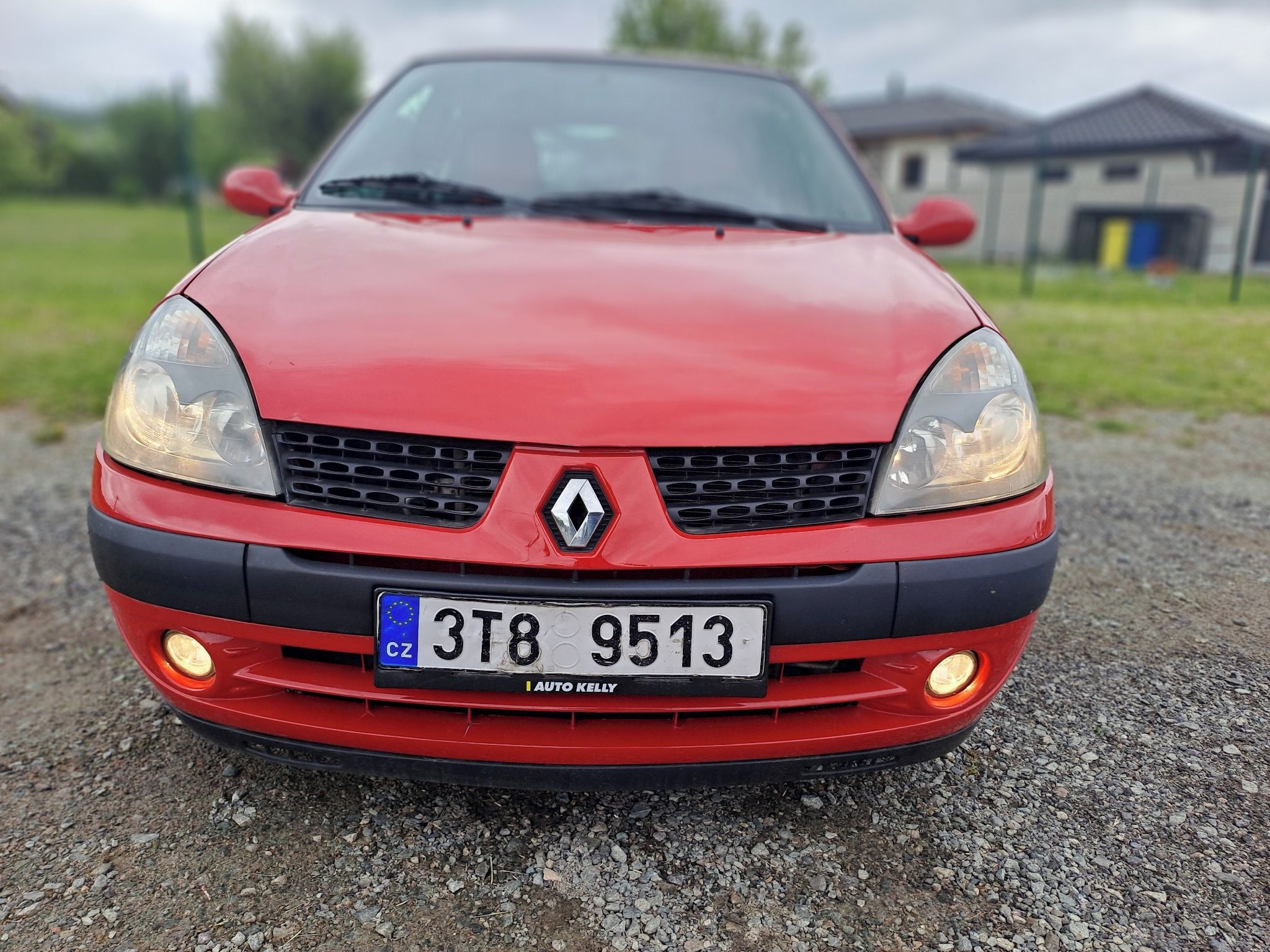 Renault Clio, 1,2 16V PO VELKÉM SERVISU!!! - fotka 4