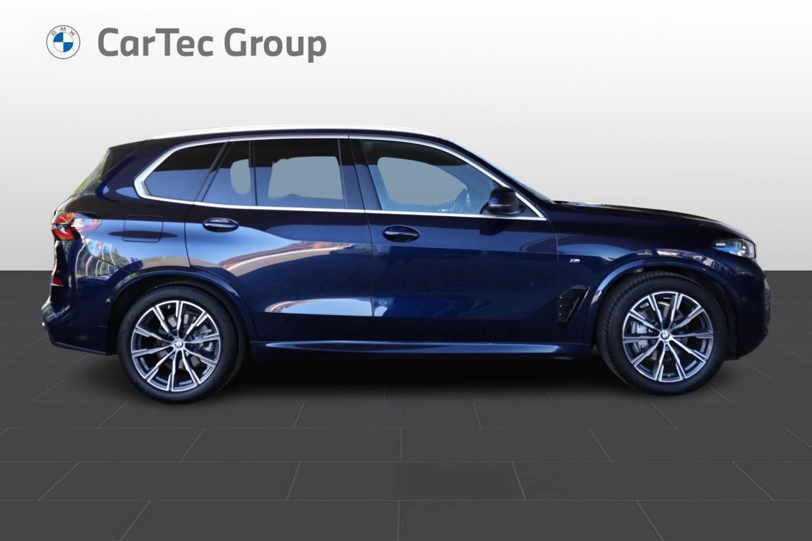 BMW X5, xDrive30d - fotka 4
