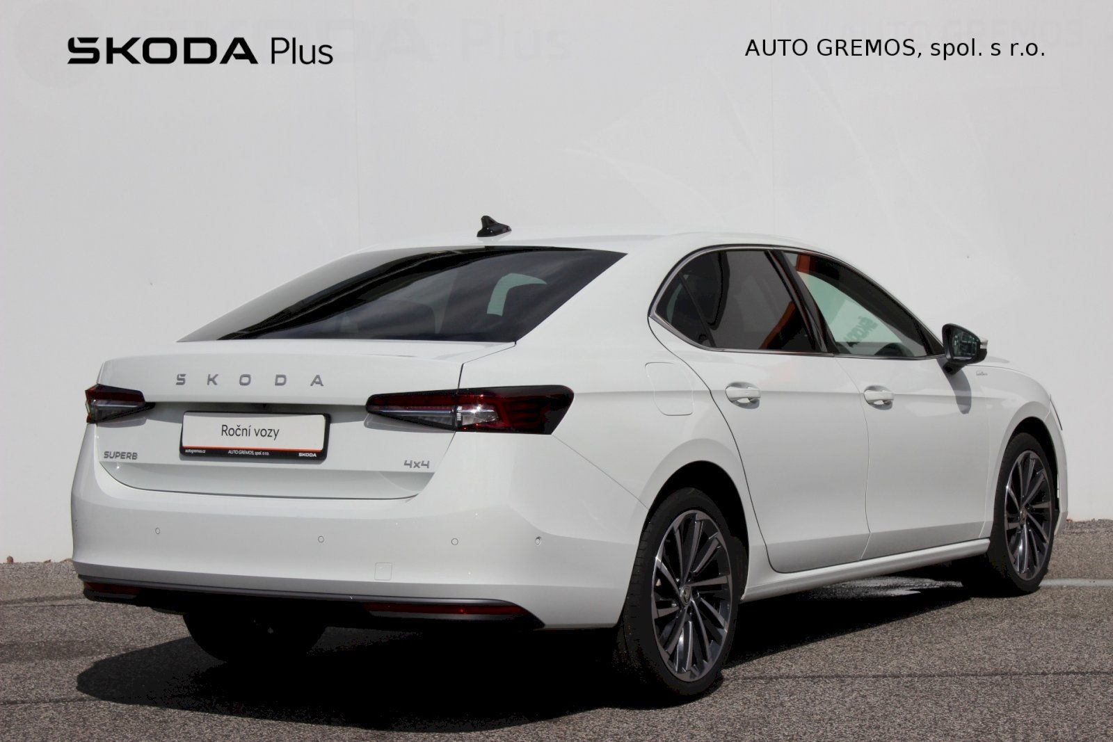 Škoda Superb, L&K 4x4 2,0 TDI 142kW - fotka 2