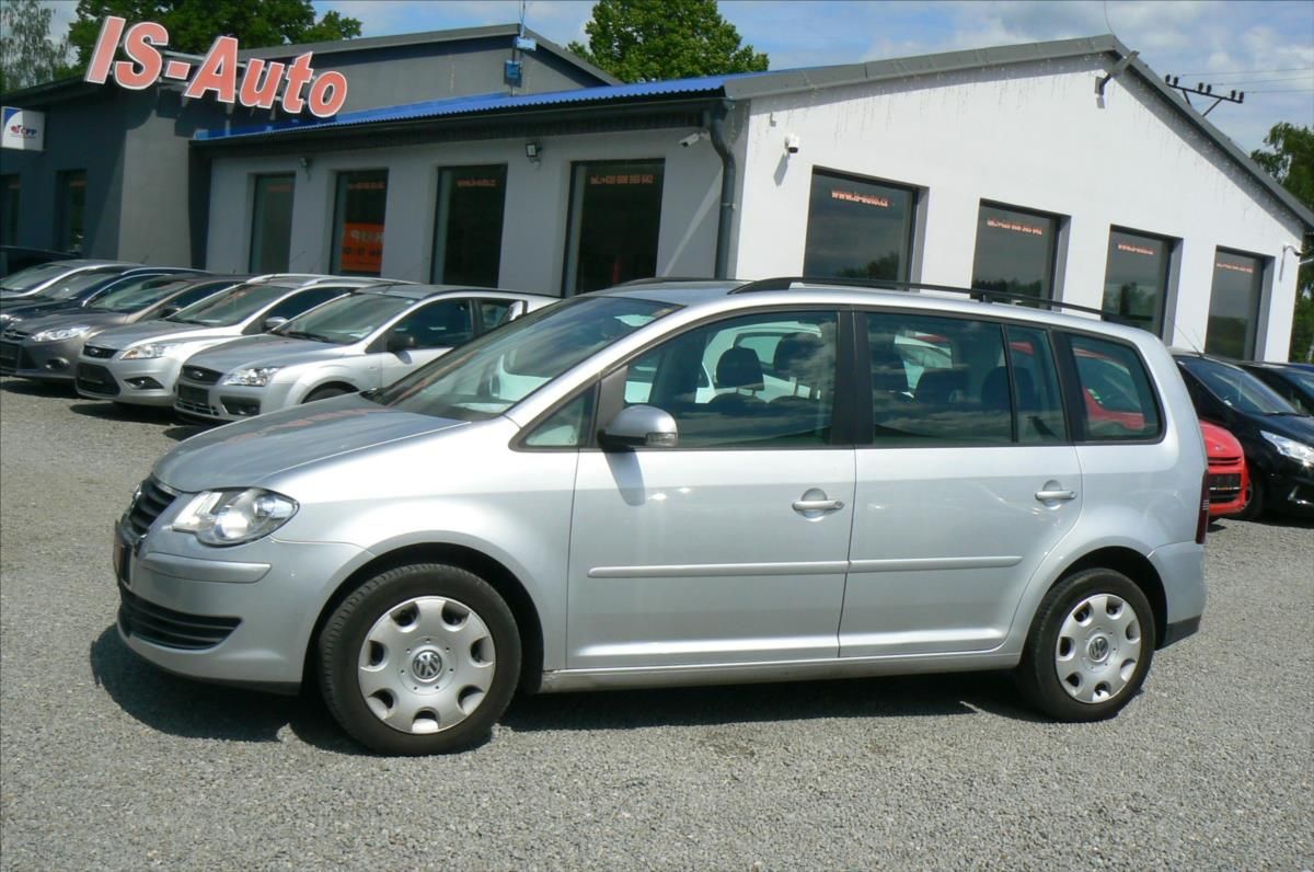 Volkswagen Touran, 1,9 TDi  TREND- SERVISOVÁNO