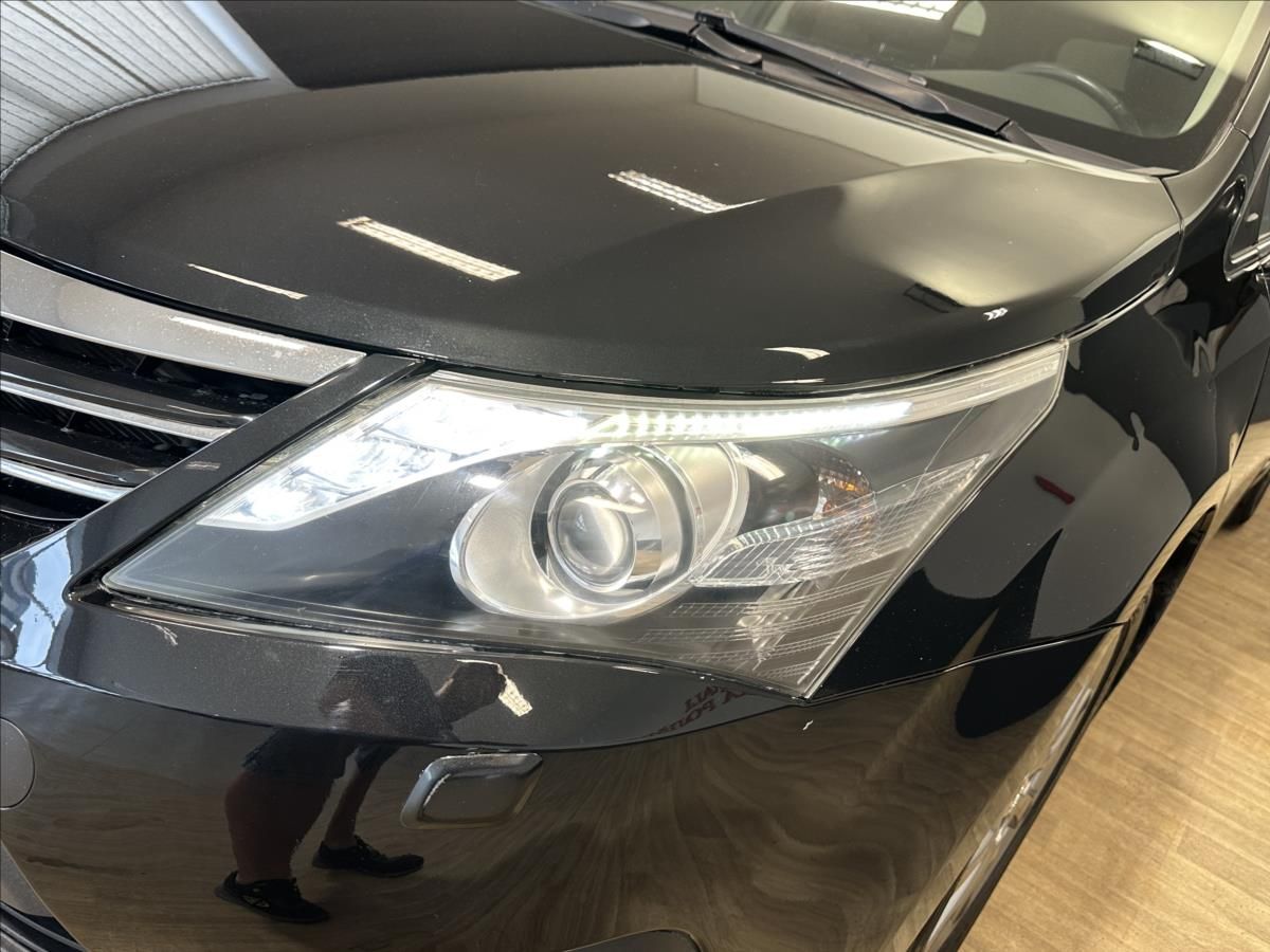 Toyota Avensis, 2,0D-4D*ČR*Výhřev*LEd*TZ* - fotka 4