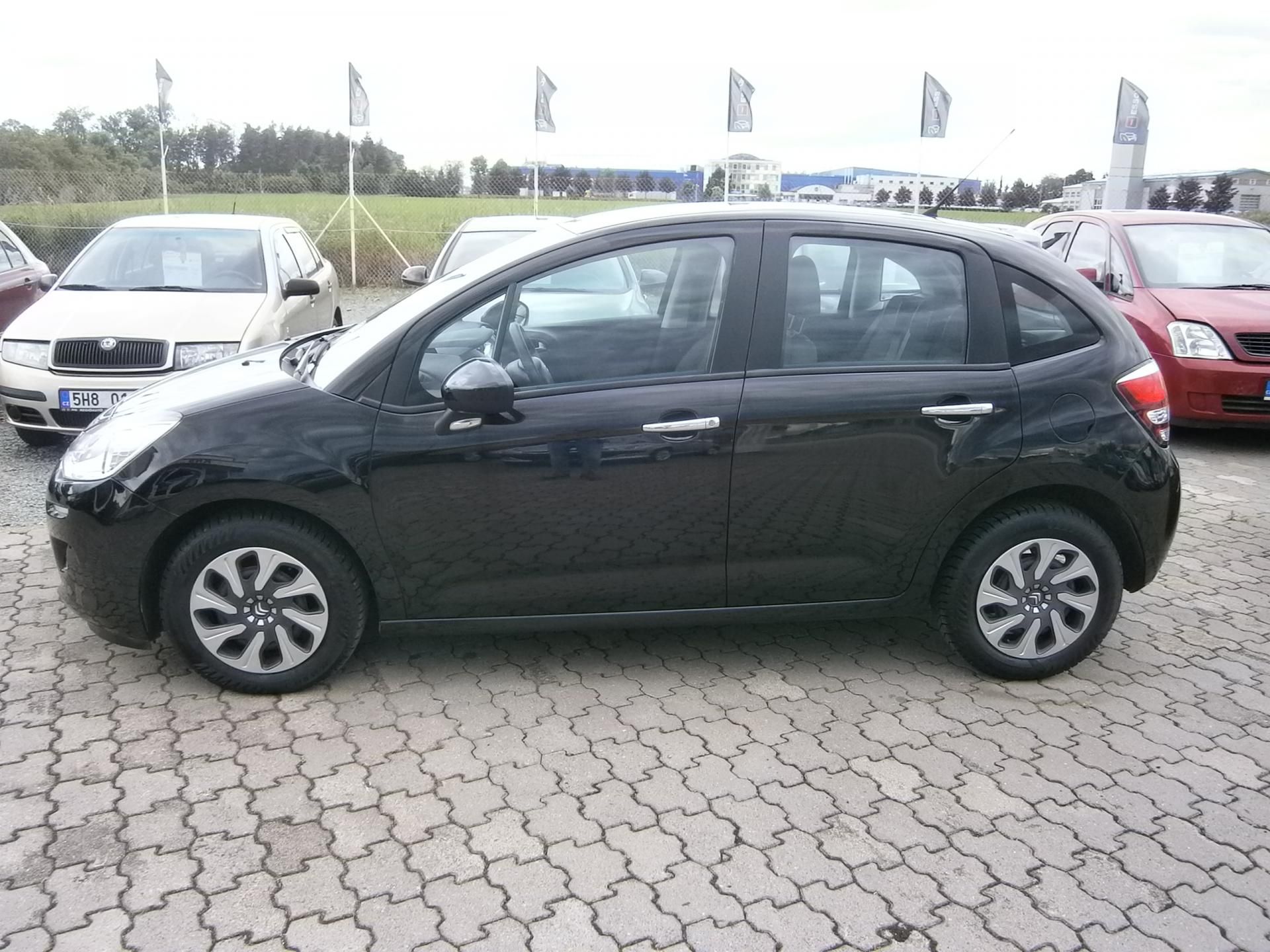 Citroën C3, 1.6HDi,serviska,2x kola - fotka 4
