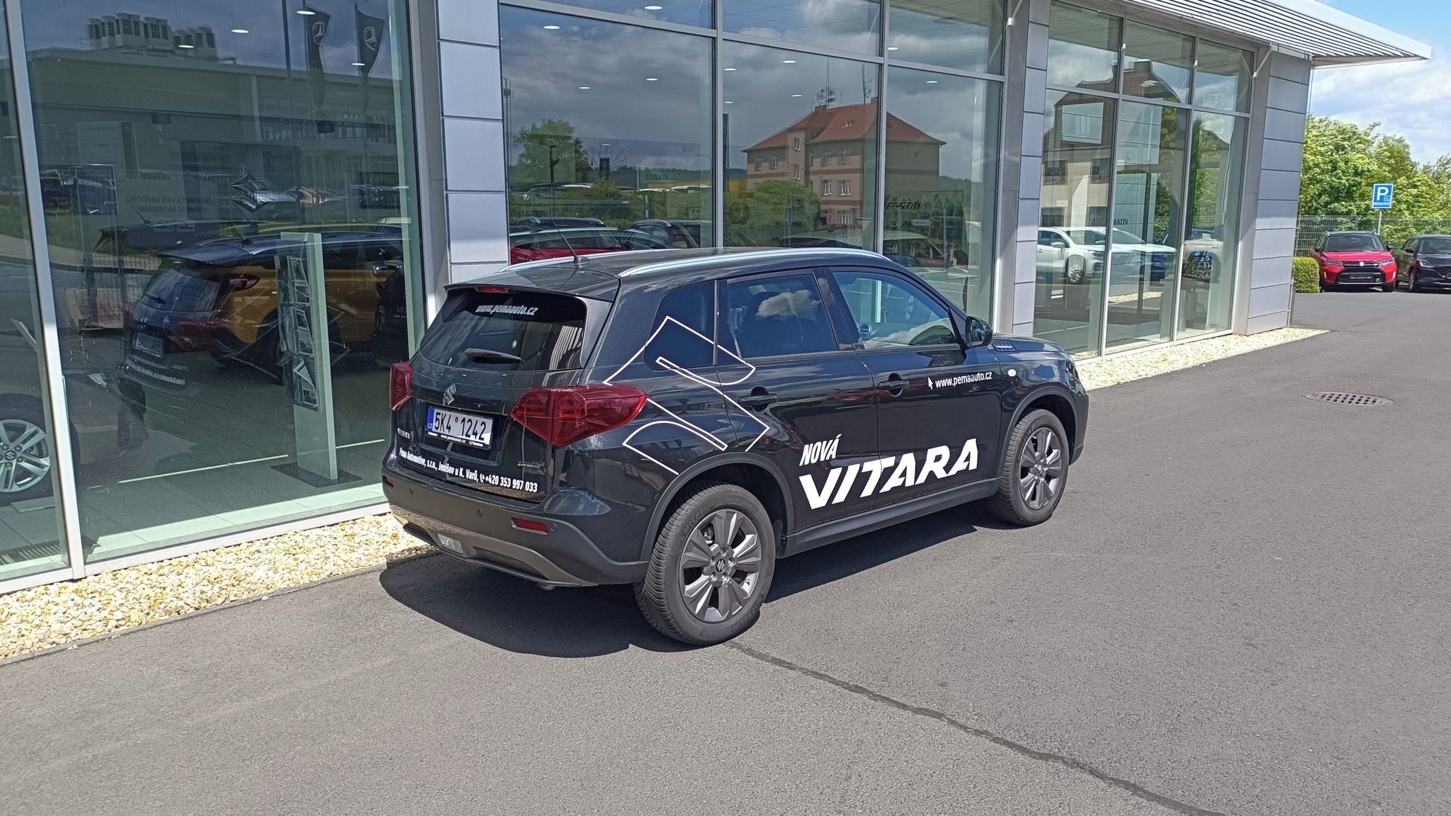 Suzuki Vitara, 1,5 HYBRID PREMIUM AT - DEMO - fotka 4