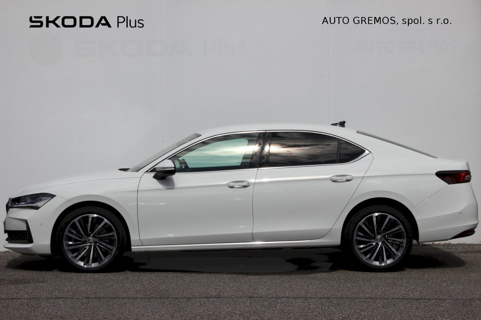 Škoda Superb, L&K 4x4 2,0 TDI 142kW - fotka 3