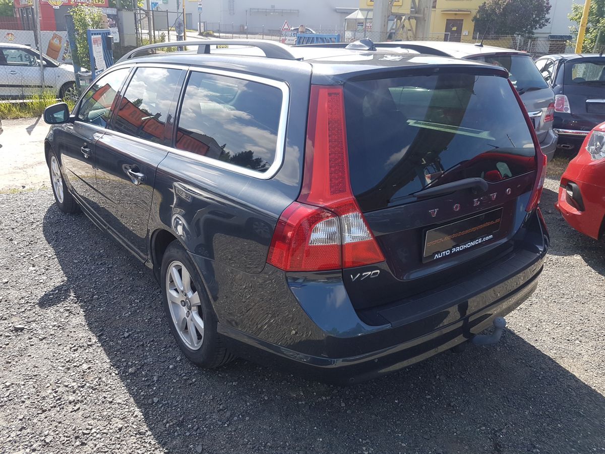 Volvo V70, 1.6D 80KW DIGI KLIMA TV - fotka 4