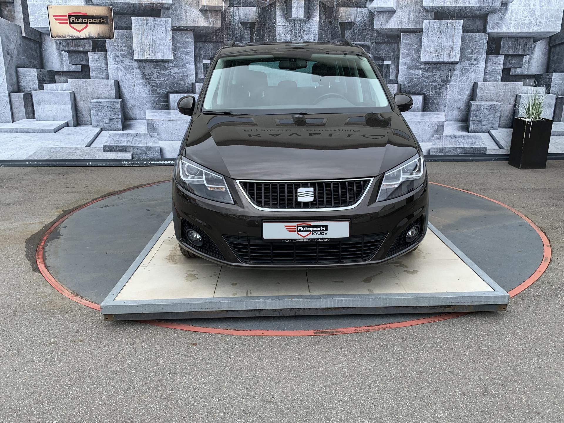 Seat Alhambra, 2.0TDi, 103KW, EL.DVEŘE+KUFR - fotka 2