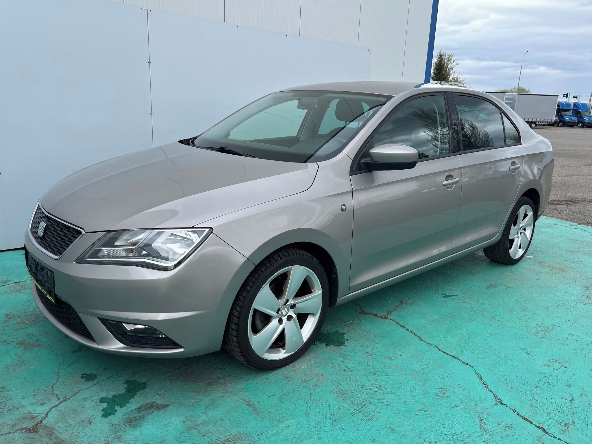 Seat Toledo, 1.6TDI Style, Aut. Klima, Navi - fotka 3