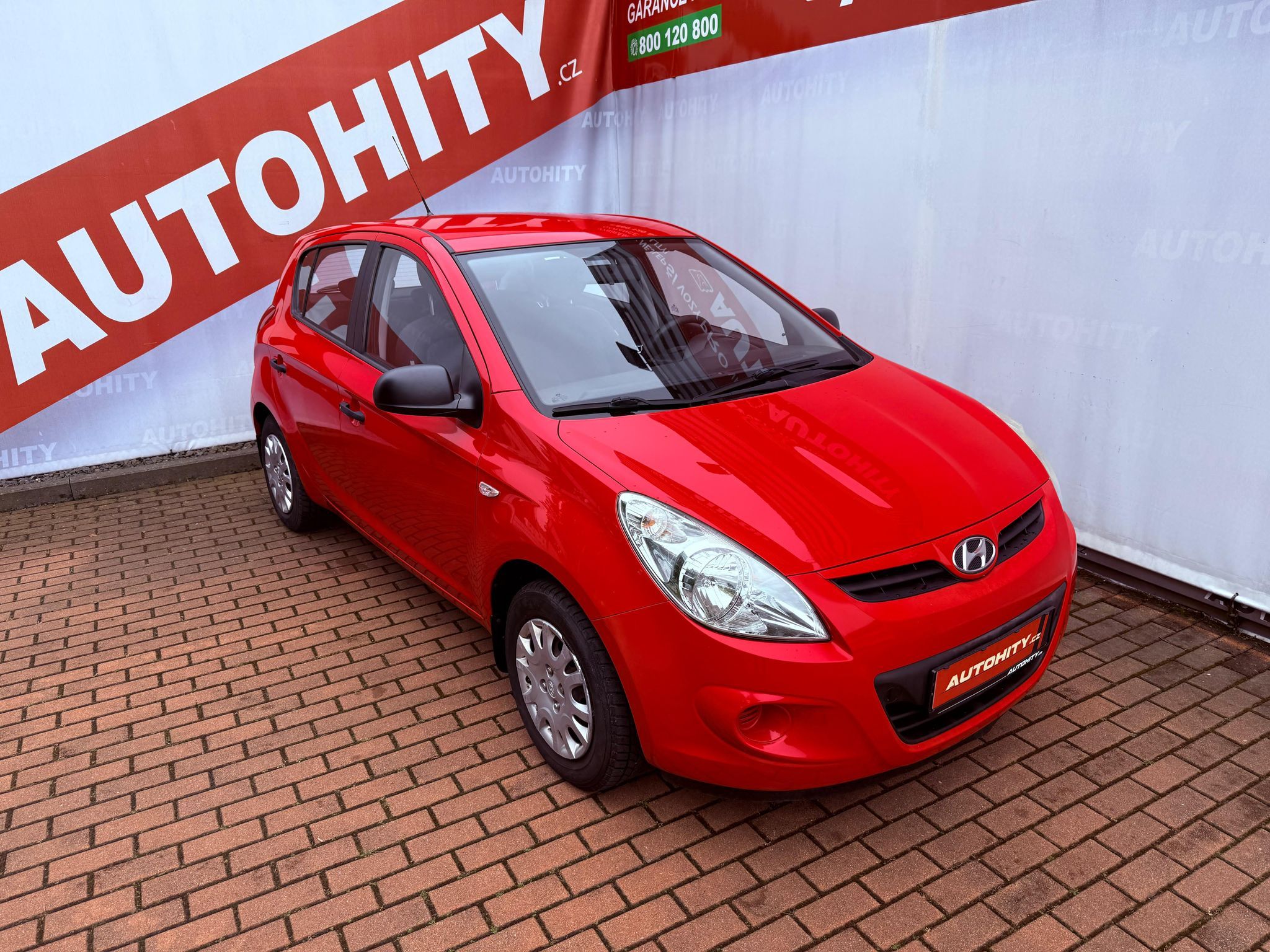 Hyundai i20, 1.2, ČR, 120 tkm - fotka 3