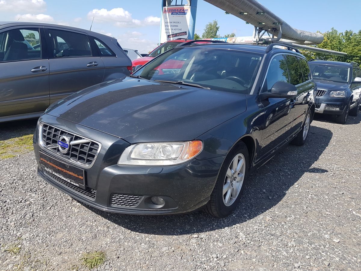 Volvo V70, 1.6D 80KW DIGI KLIMA TV - fotka 3