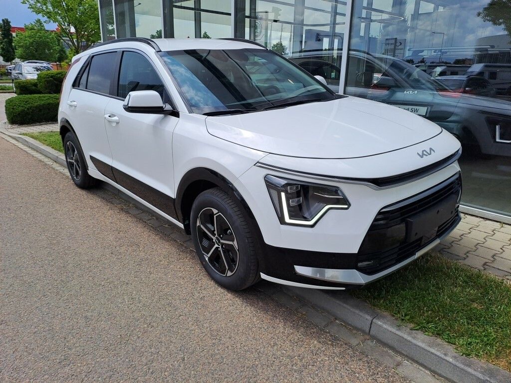 Kia Niro, Style Hybrid 95kW/129k - fotka 6