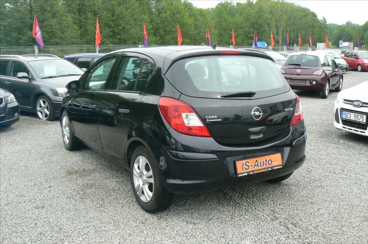 Opel Corsa, 1,2 CDTi 70 kw - fotka 5