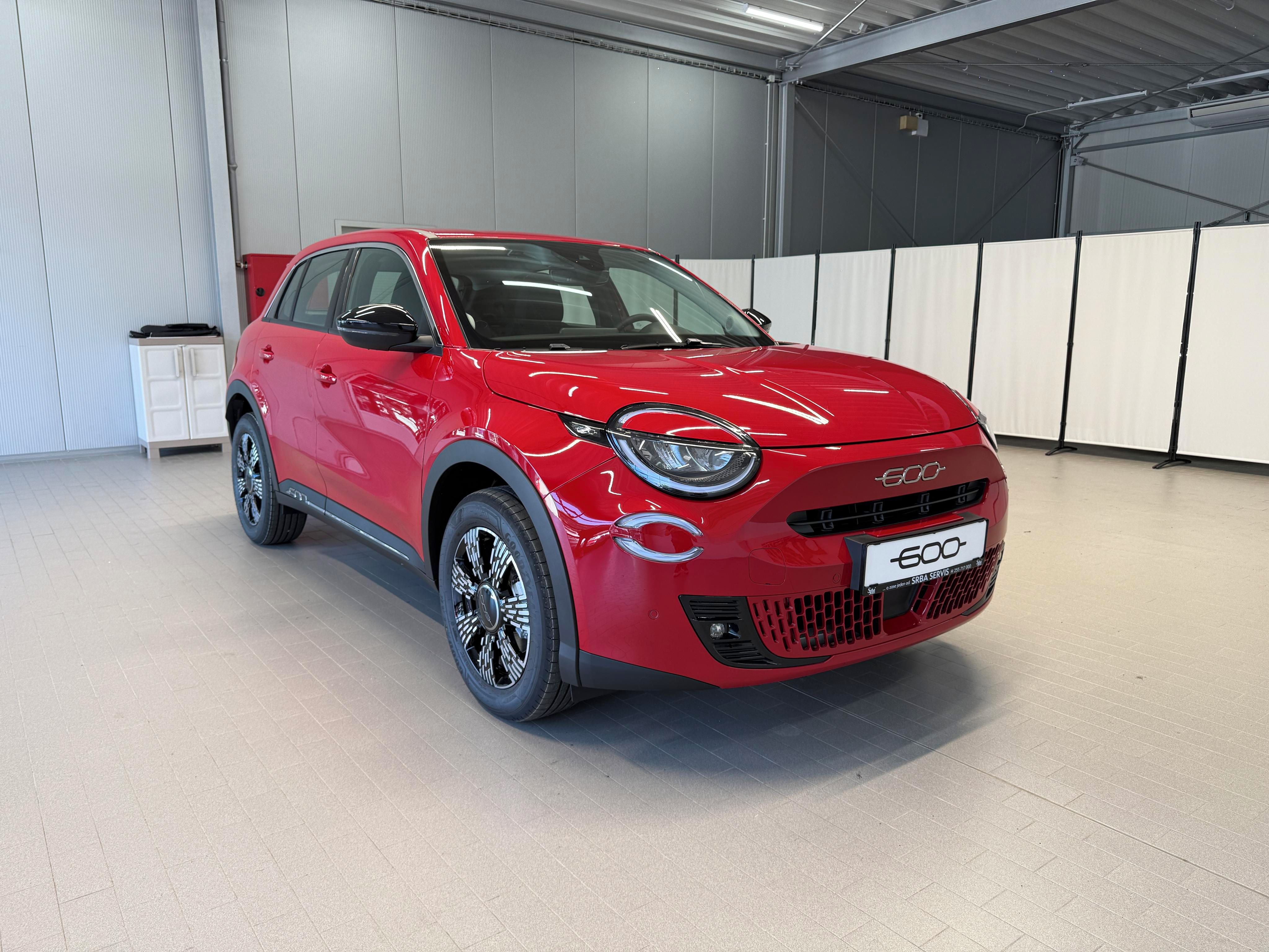 Fiat 600, 1.2 Turbo Hybrid 100k MHEV eDC - fotka 6