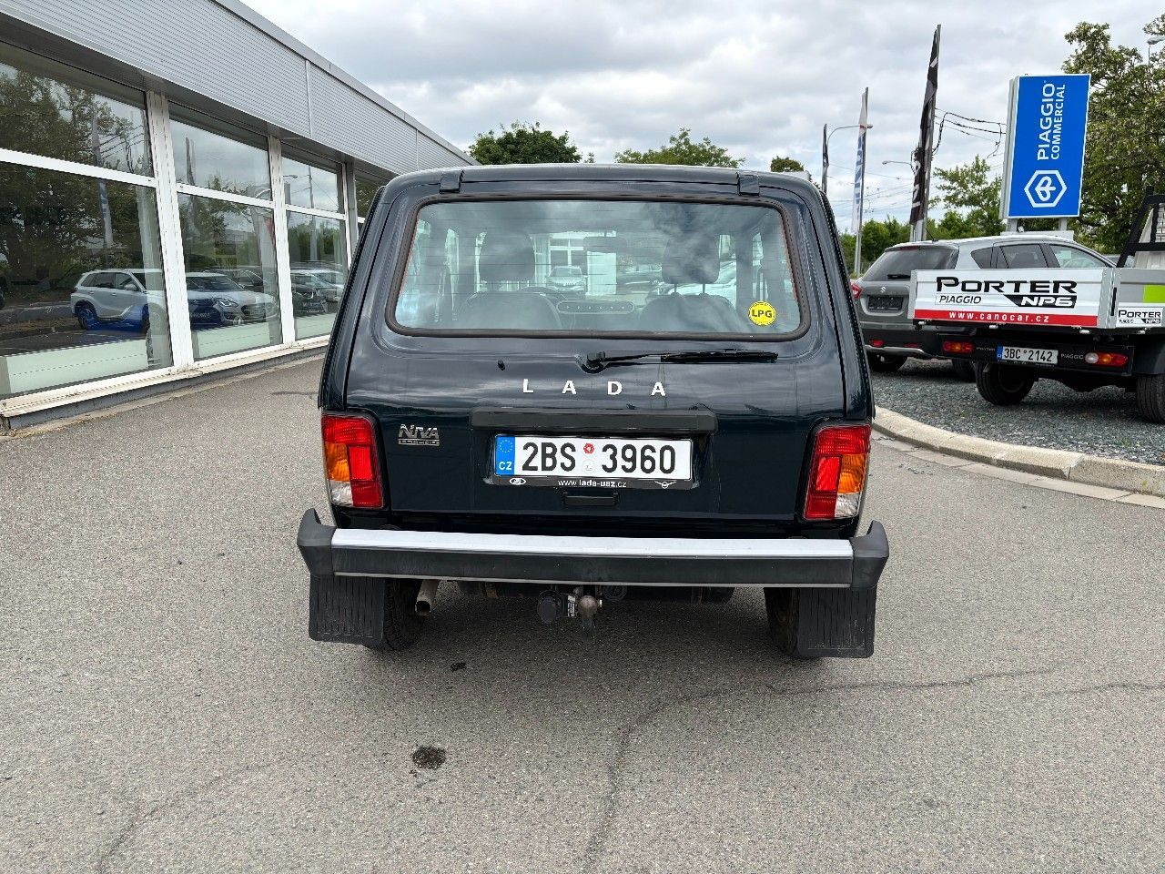 Lada Niva, 4x4 s klimatizací, LPG, tažné - fotka 6