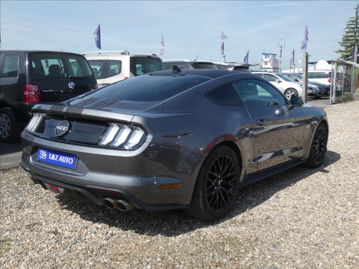 Ford Mustang, 5,0 GT V8 - fotka 4