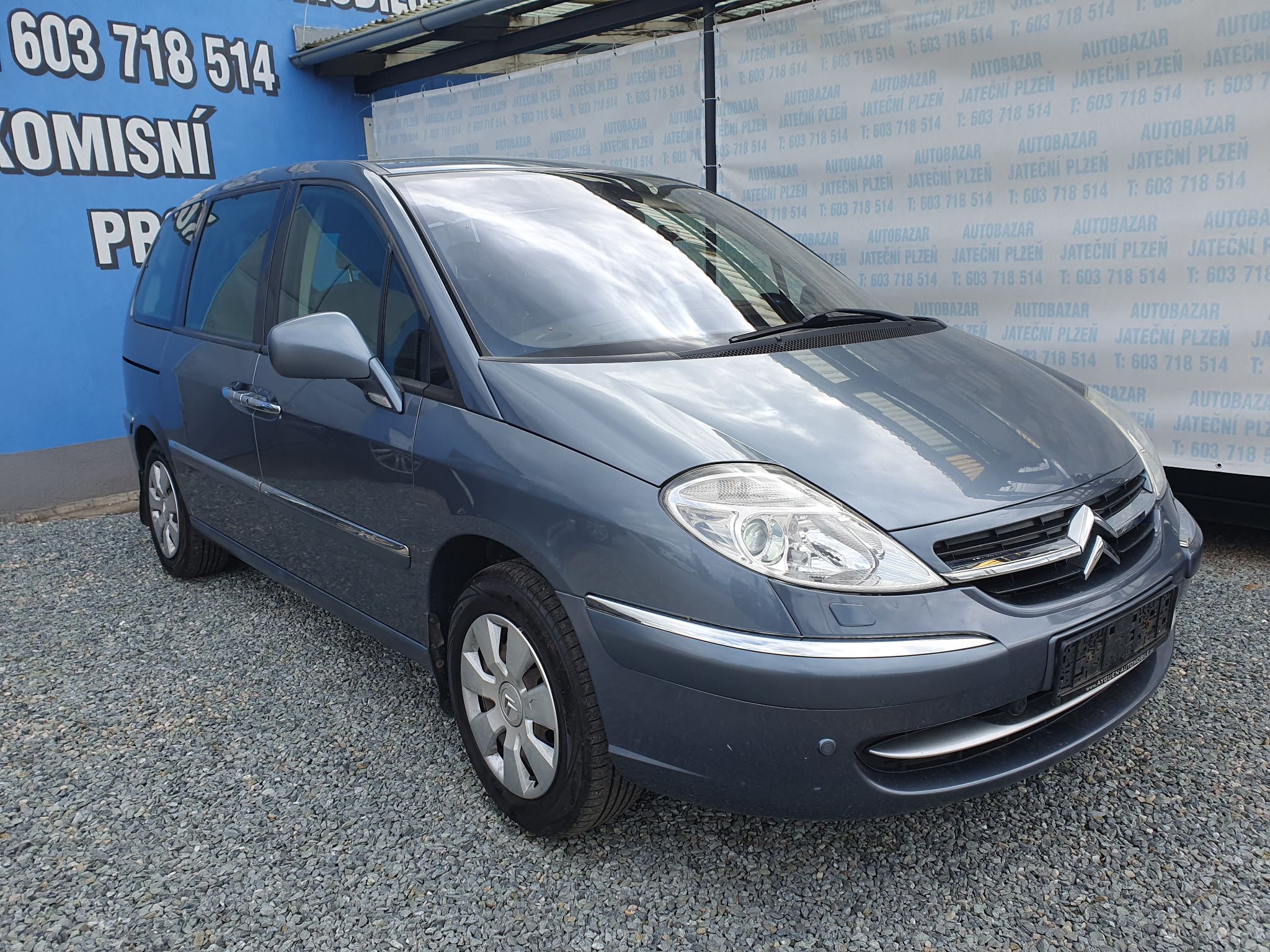 Citroën C8, 2.0 HDI 100 KW - fotka 2