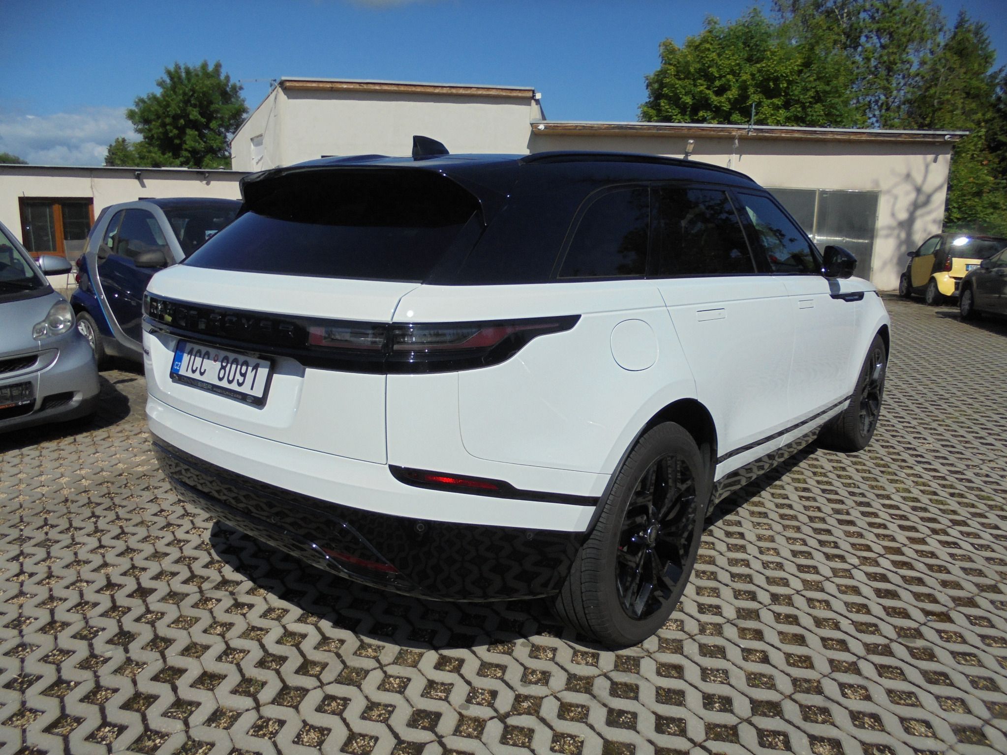 Land Rover Range Rover Velar, D300 Dynamic HSE - fotka 5