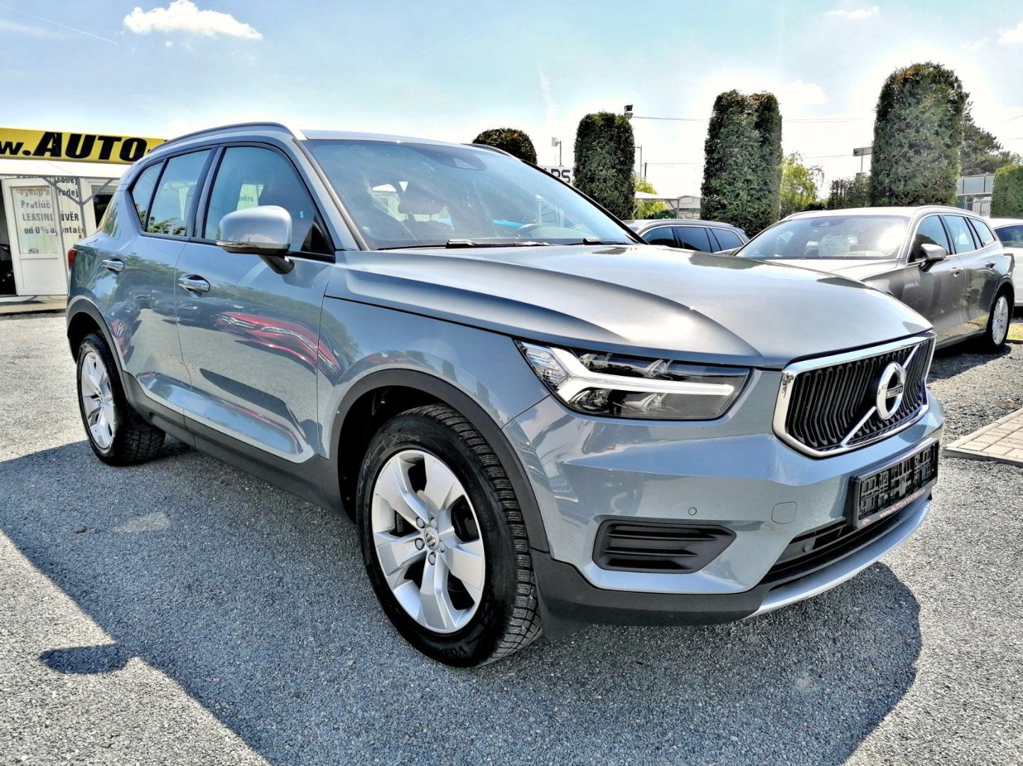 Volvo XC40, 2.0 D4 AWD*A/T*KŮŽE*BLIS - fotka 4