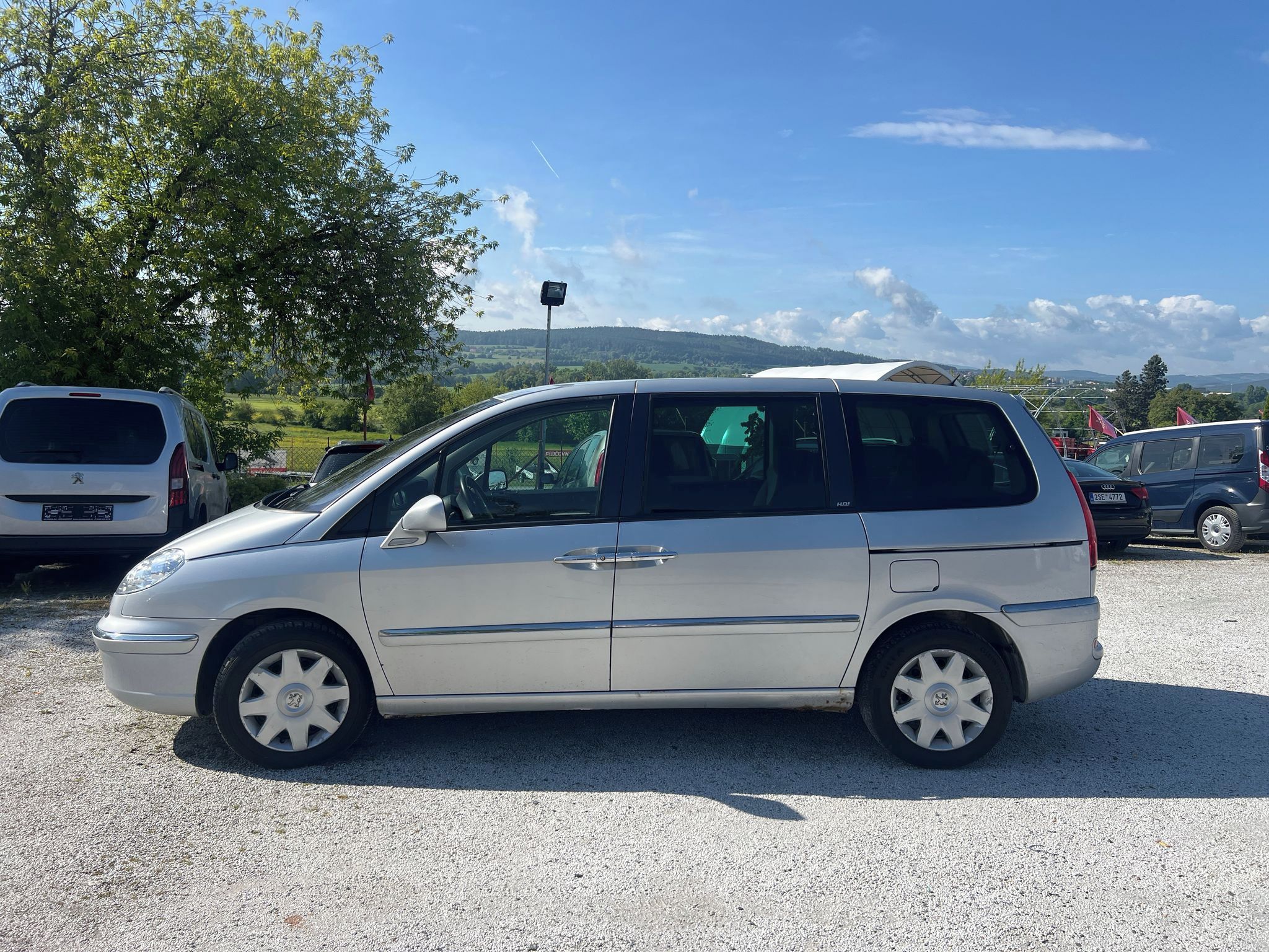 Peugeot 807, 2,0 HDI - fotka 4