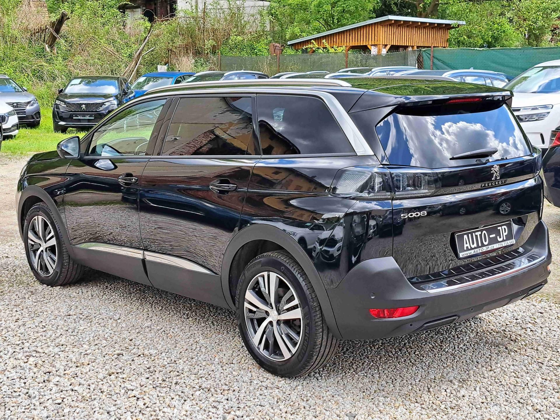 Peugeot 5008, 1,5HDI EAT8 18ALU ALLURE  NAVI - fotka 5