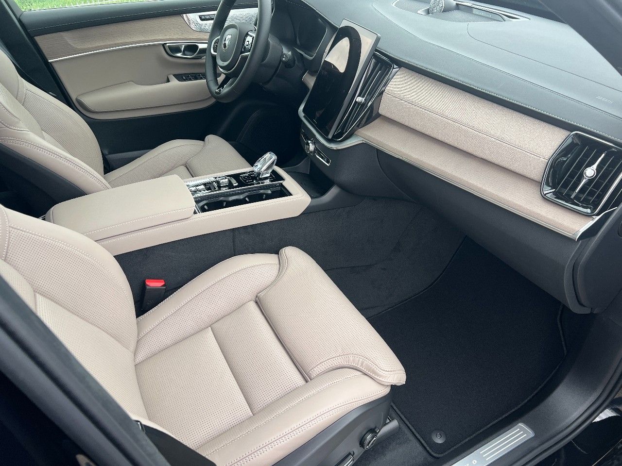 Volvo XC90, T8 AWD RECHARGE ULTRA DARK - fotka 6