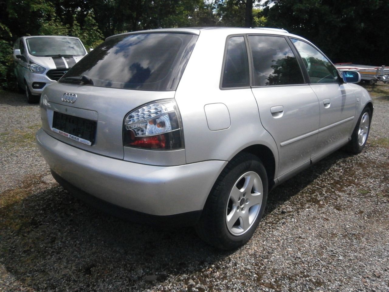 Audi A3, 1,6i DIGI KLIMA JEN 155TKM!!! - fotka 4