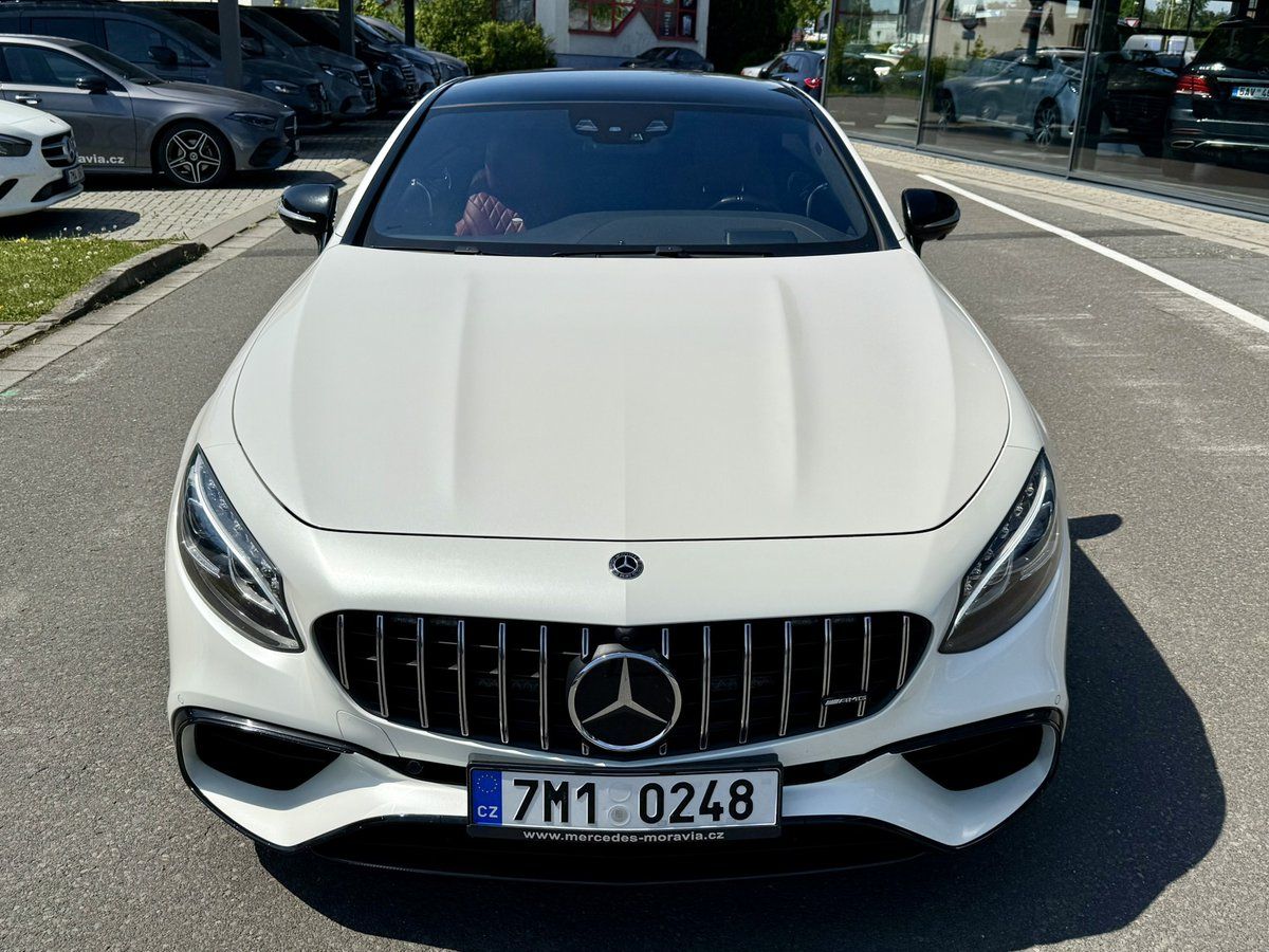 Mercedes-Benz Třídy S, 500 4MATIC kupé - fotka 3
