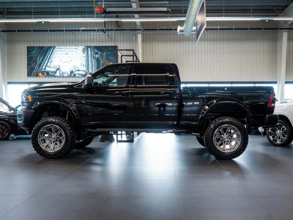 Dodge Ram, 6.4 2500 Power Wagon 4" Lift - fotka 2