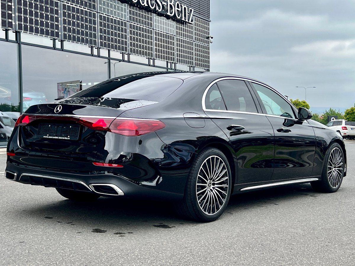 Mercedes-Benz Třídy E, 450 d 4MATIC AMG Linie - fotka 3