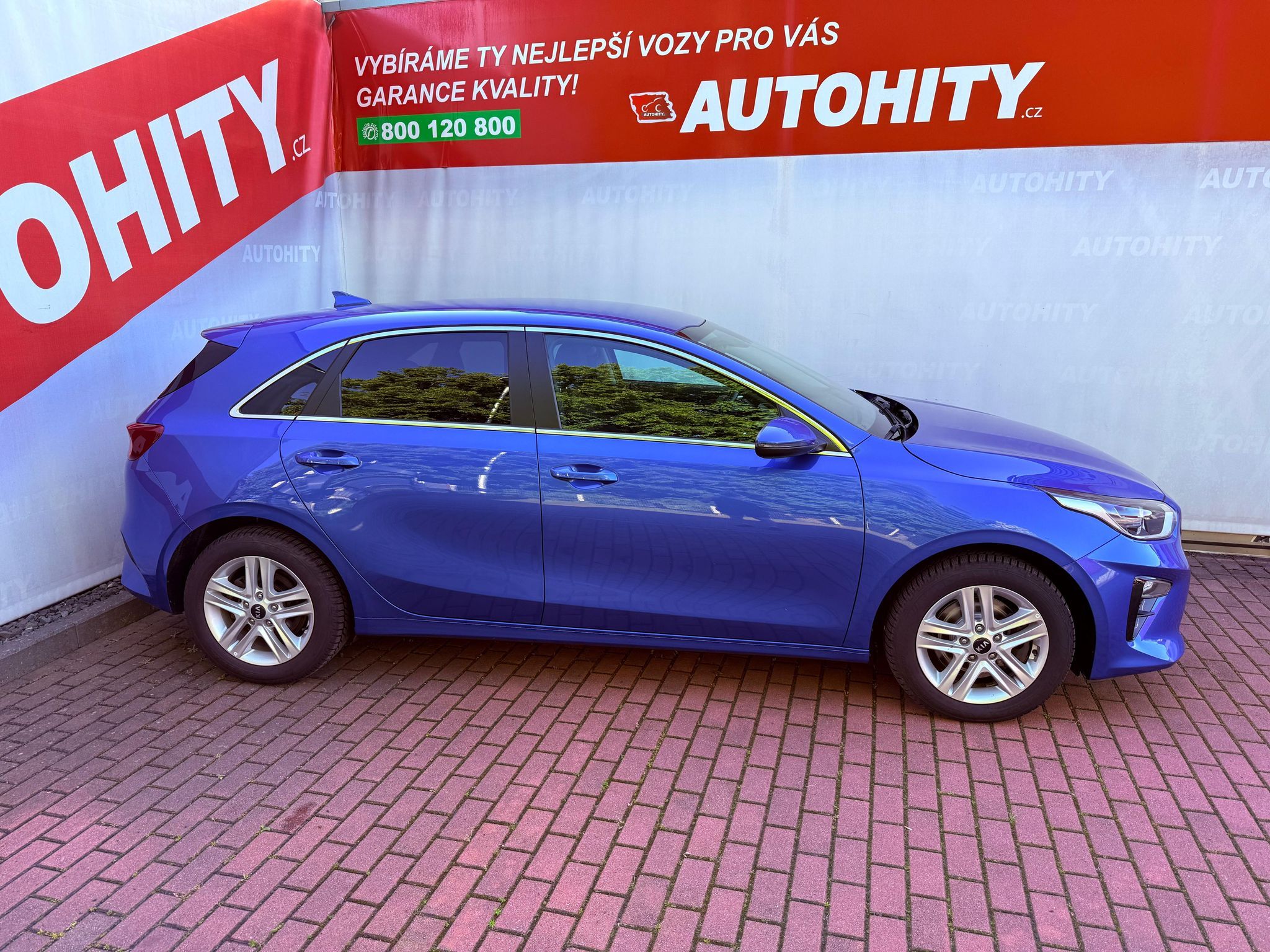 Kia Cee´d, 1.4 T-GDi Exclusive Aut., ČR - fotka 6