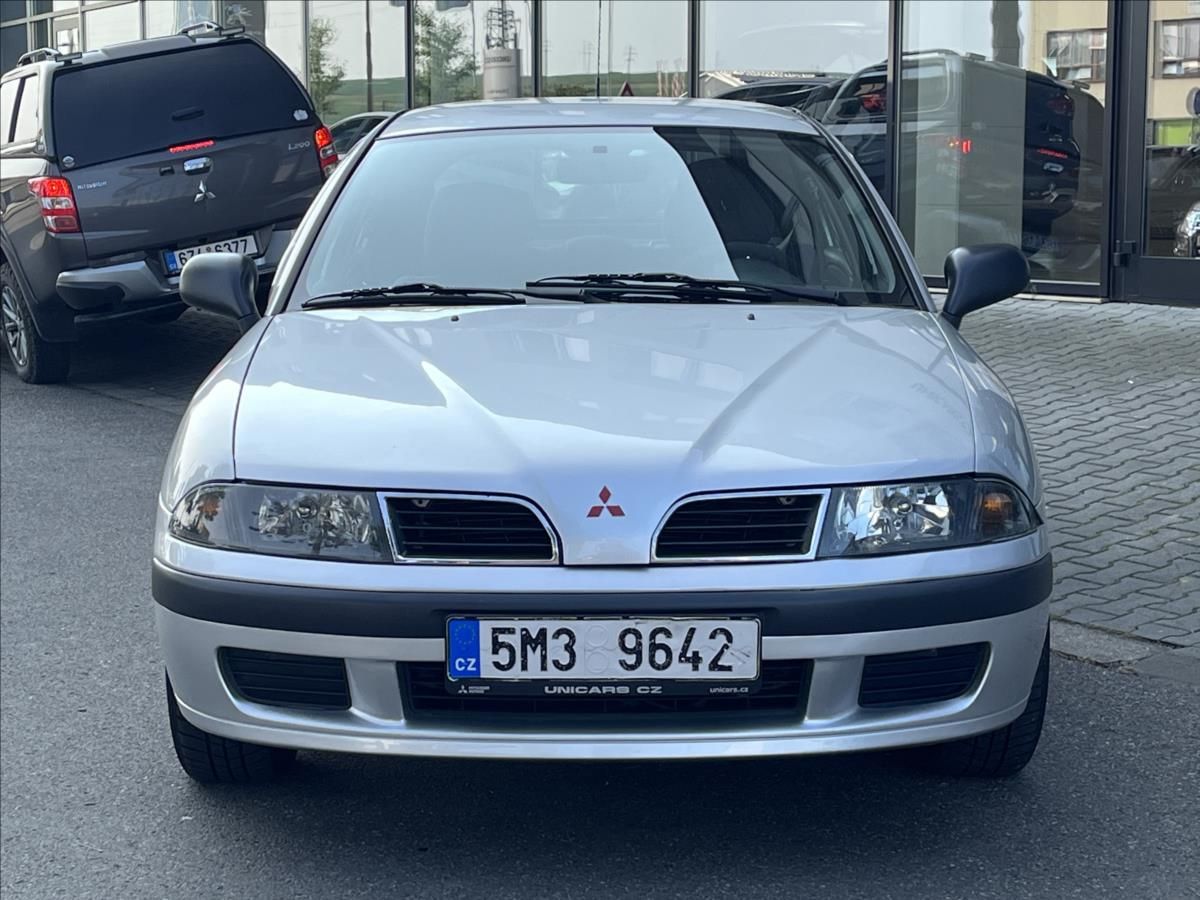 Mitsubishi Carisma, 1,9 D  Klimatizace - fotka 2