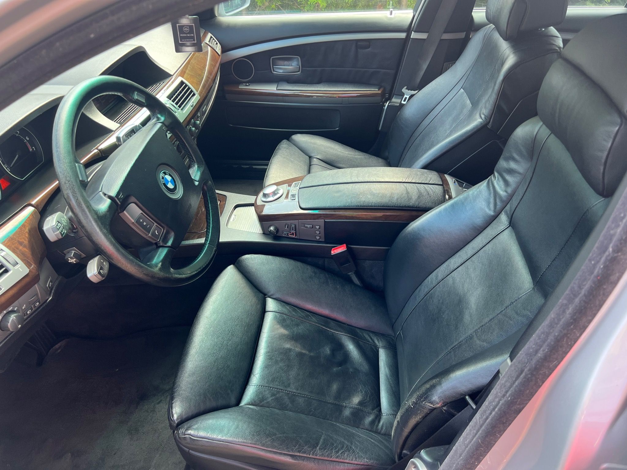 BMW Řada 7, V8, Logic 7,comfort sedáky,EDC - fotka 6