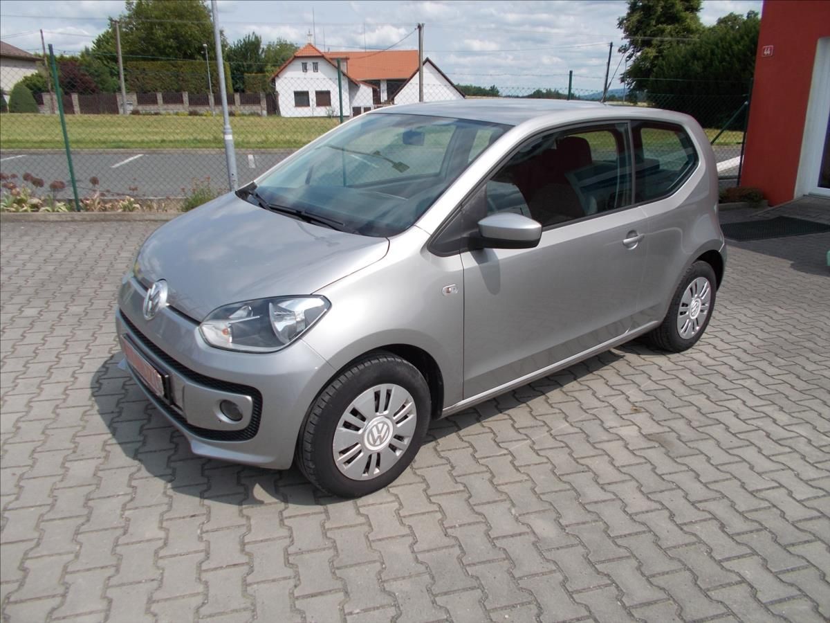Volkswagen Up!, 1,0 MPI 55 kW KLIMA OK NOVÁ ST - fotka 3