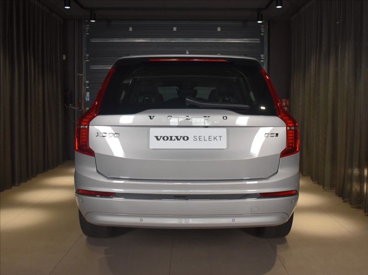 Volvo XC90, 2,0 B5 AWD PLUS BLIS,Bezklíč - fotka 6