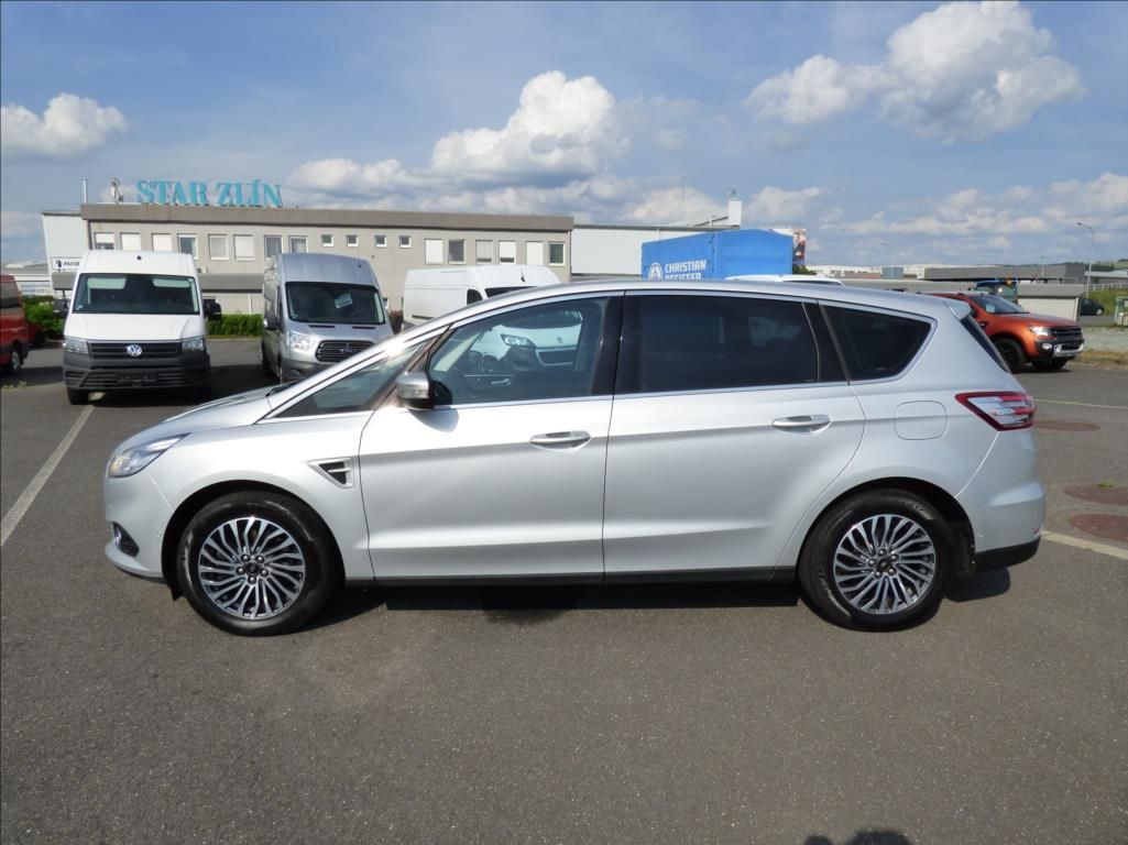 Ford S-MAX, 2,0 model 2020,Titanium,Navi,F - fotka 6