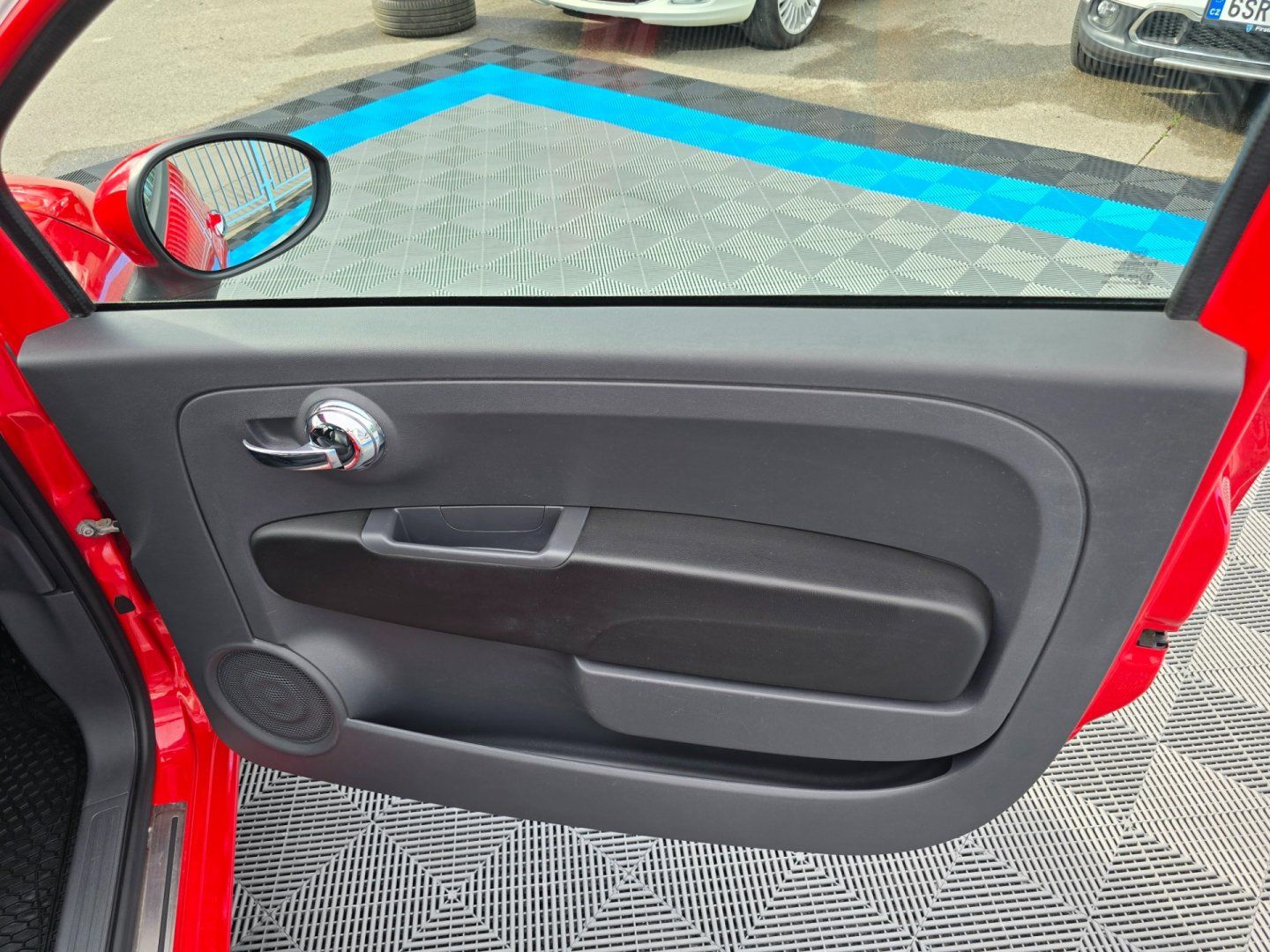 Fiat 500, 1.4i/Edice Rosso Corsa/1.MAJ - fotka 5