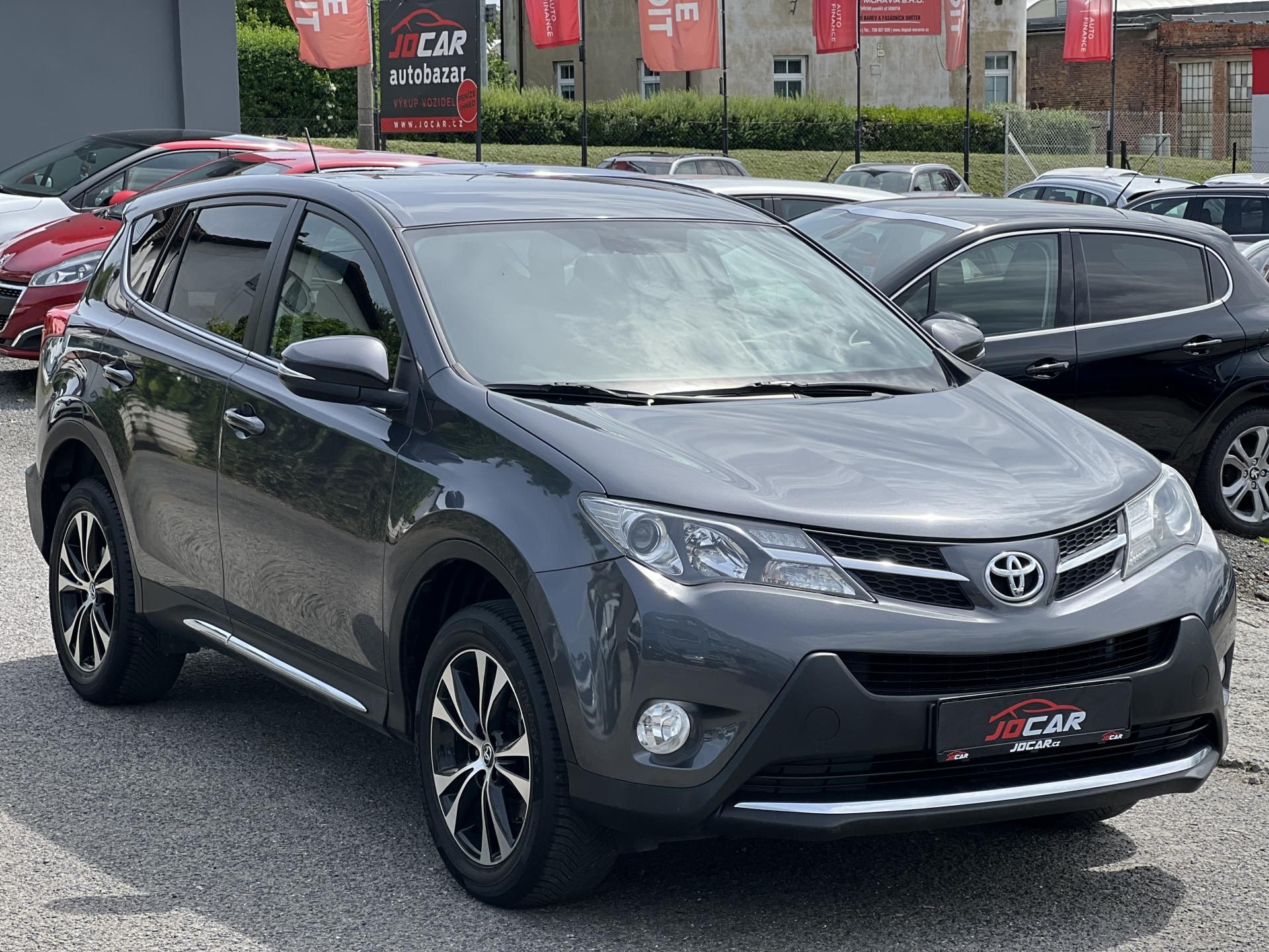 Toyota Rav4, 2.0D D4D 4x4 KAMERA TEMPOMAT - fotka 3
