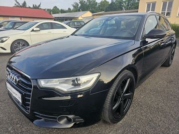 2.8 FSI 150kW,NAVI,KAMER