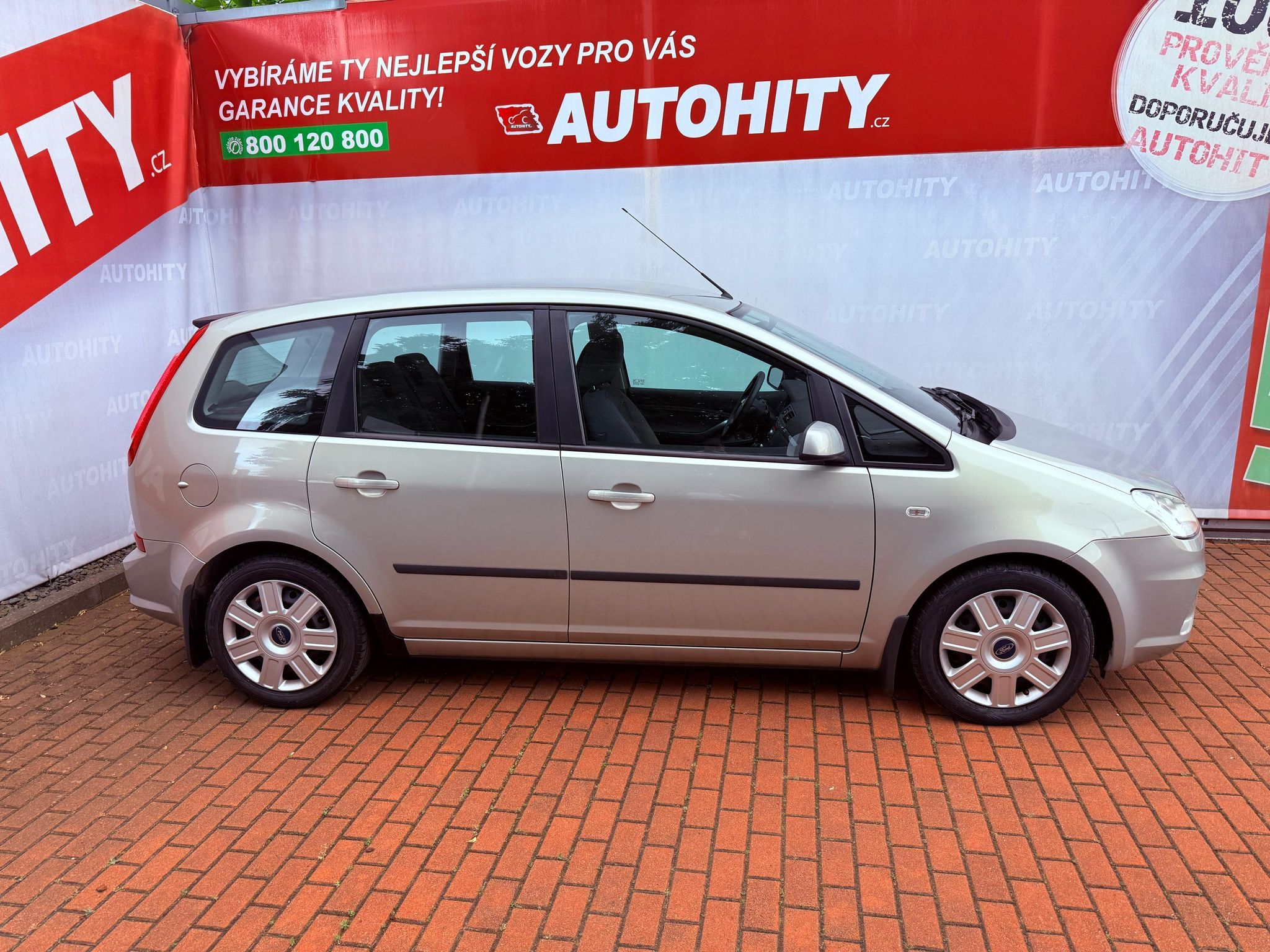 Ford C-MAX, 1.6 Duratec Ambiente, ČR, 1.M - fotka 5