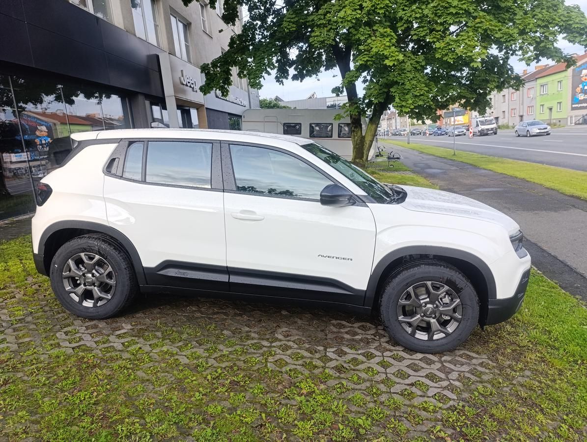 Jeep Avenger, Electric Longitude 156k 54 kWh - fotka 5